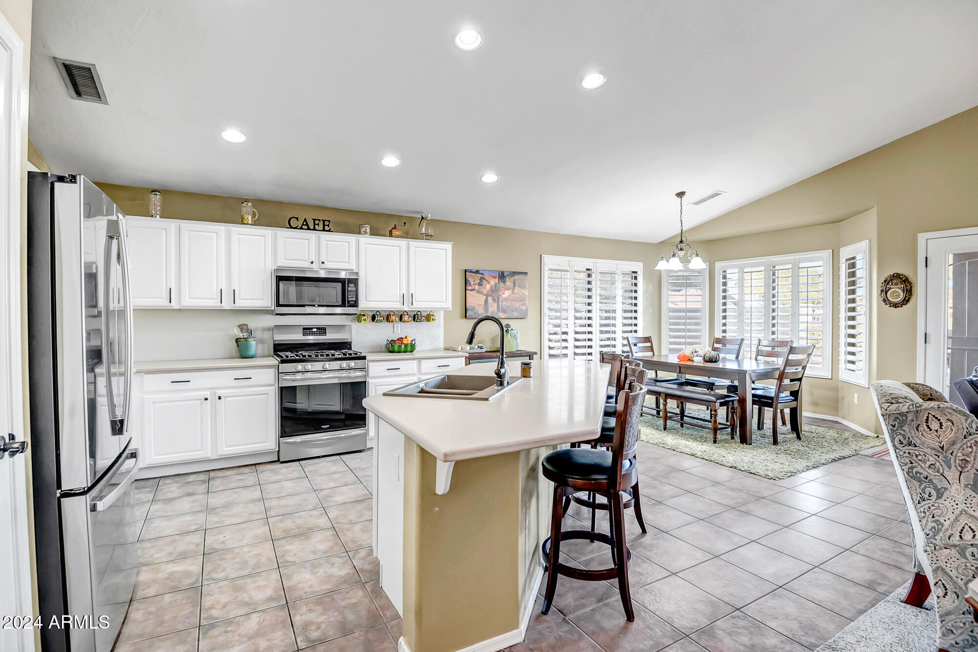 17542 W ROCK LEDGE Road