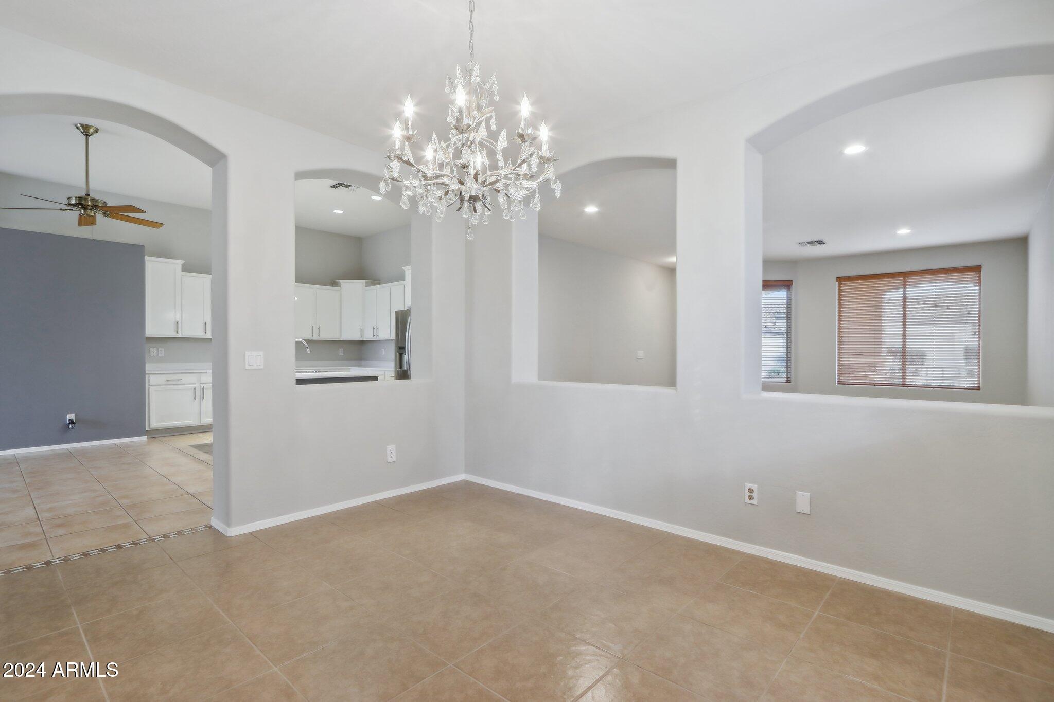 2764 N STERLING Street