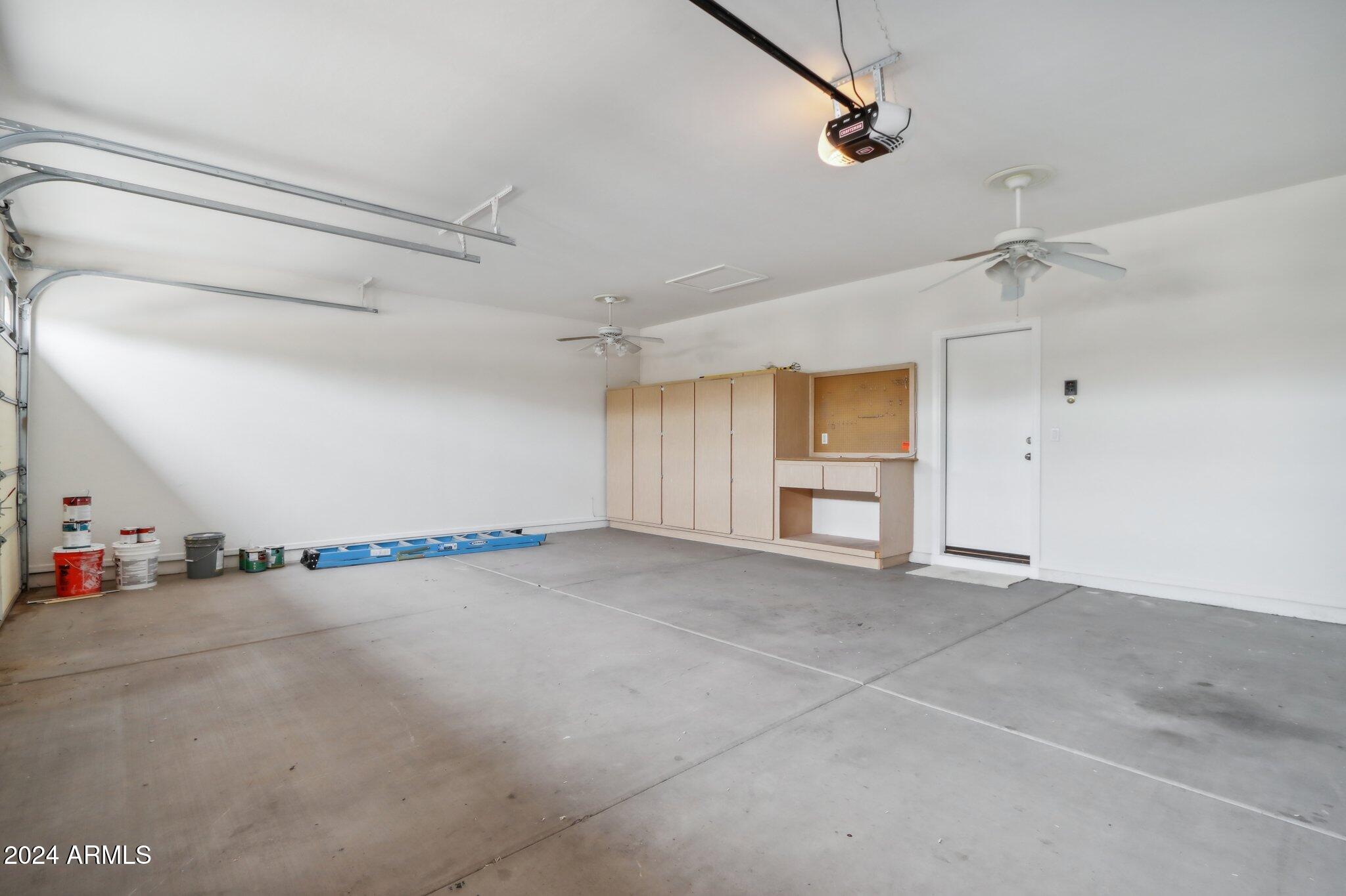 2764 N STERLING Street