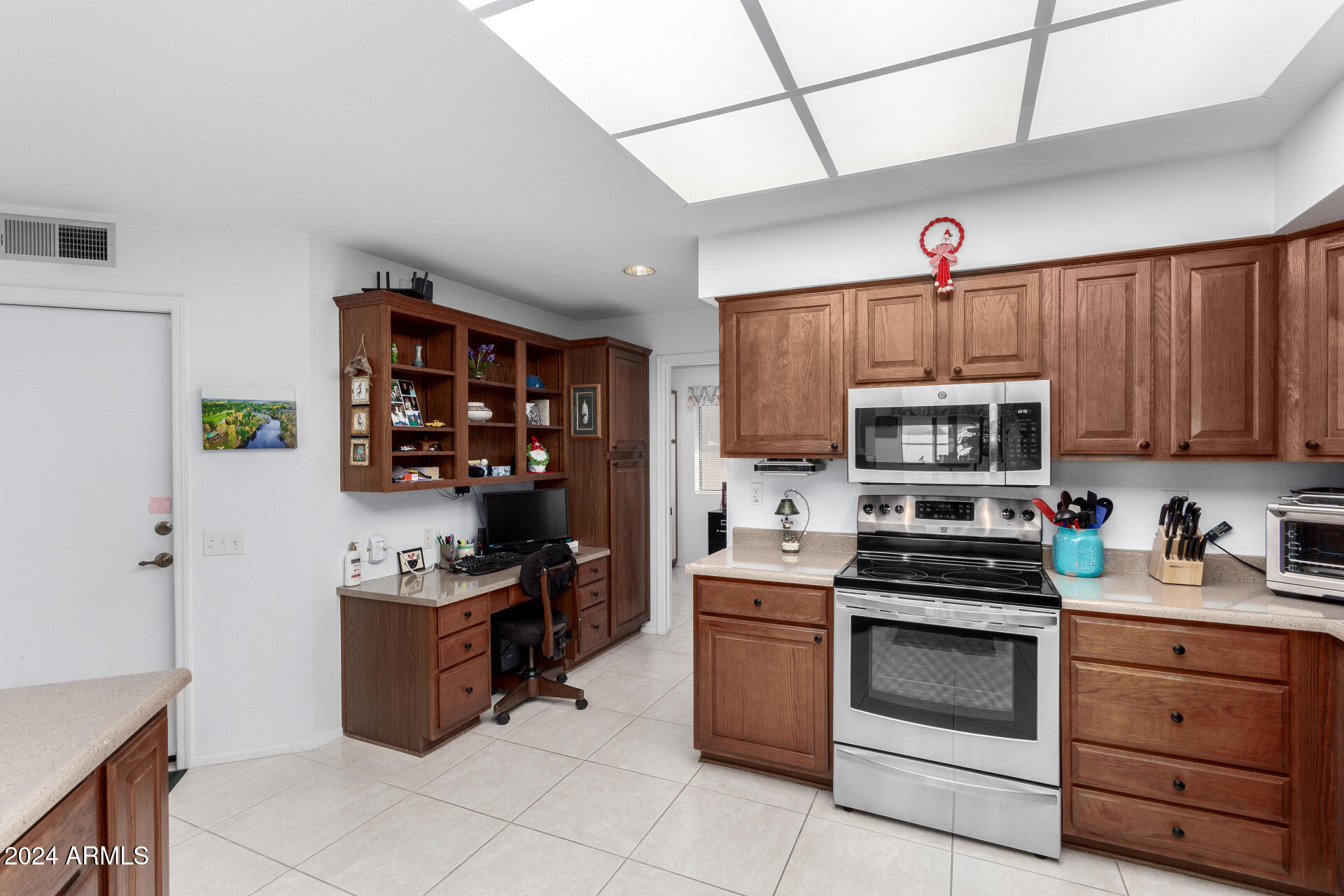 14223 W DESERT GLEN Drive
