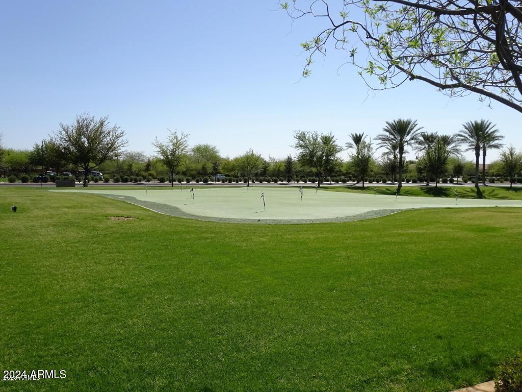 3575 N COLONIAL Court