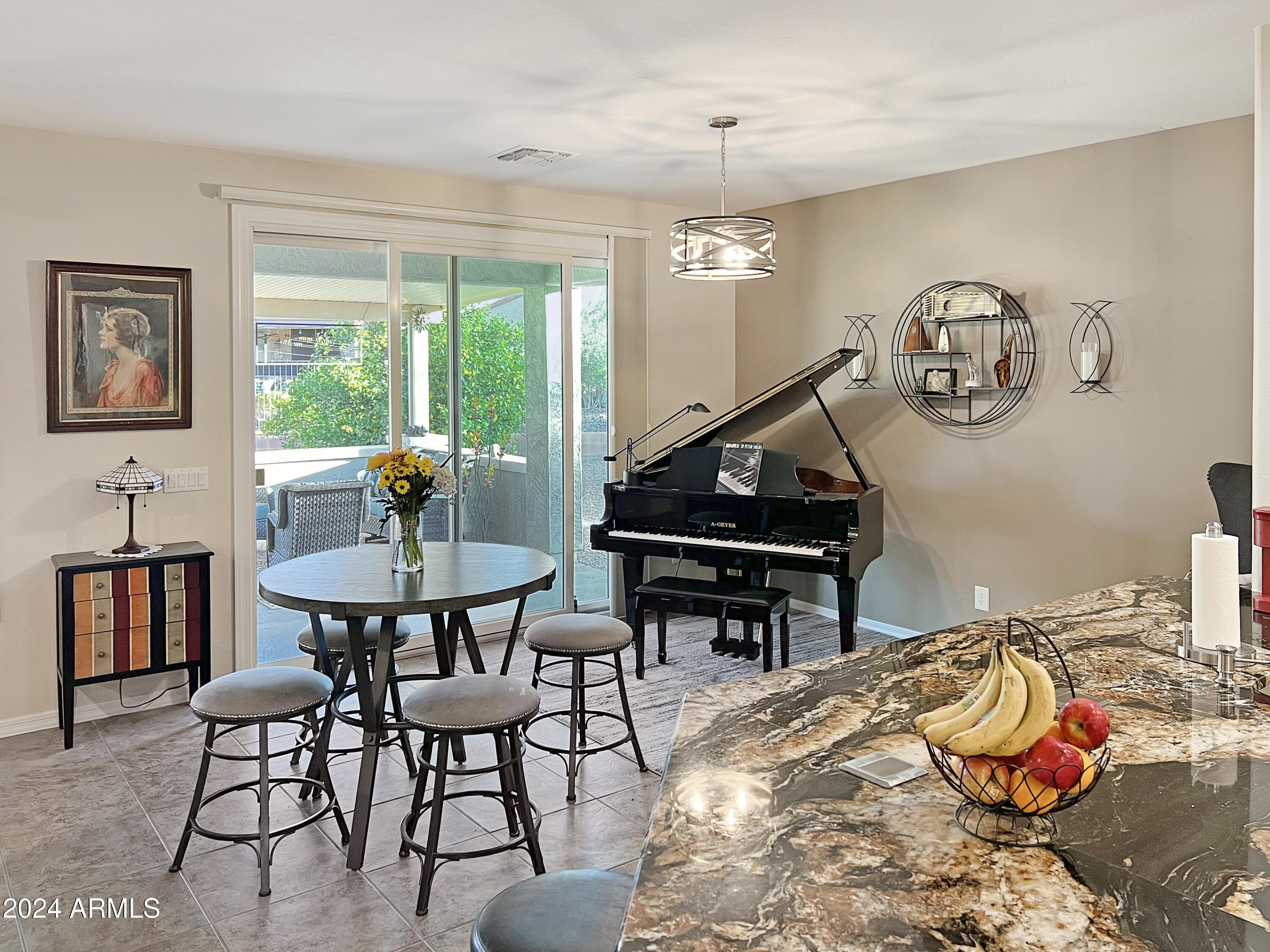 3575 N COLONIAL Court