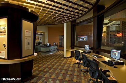 3575 N COLONIAL Court