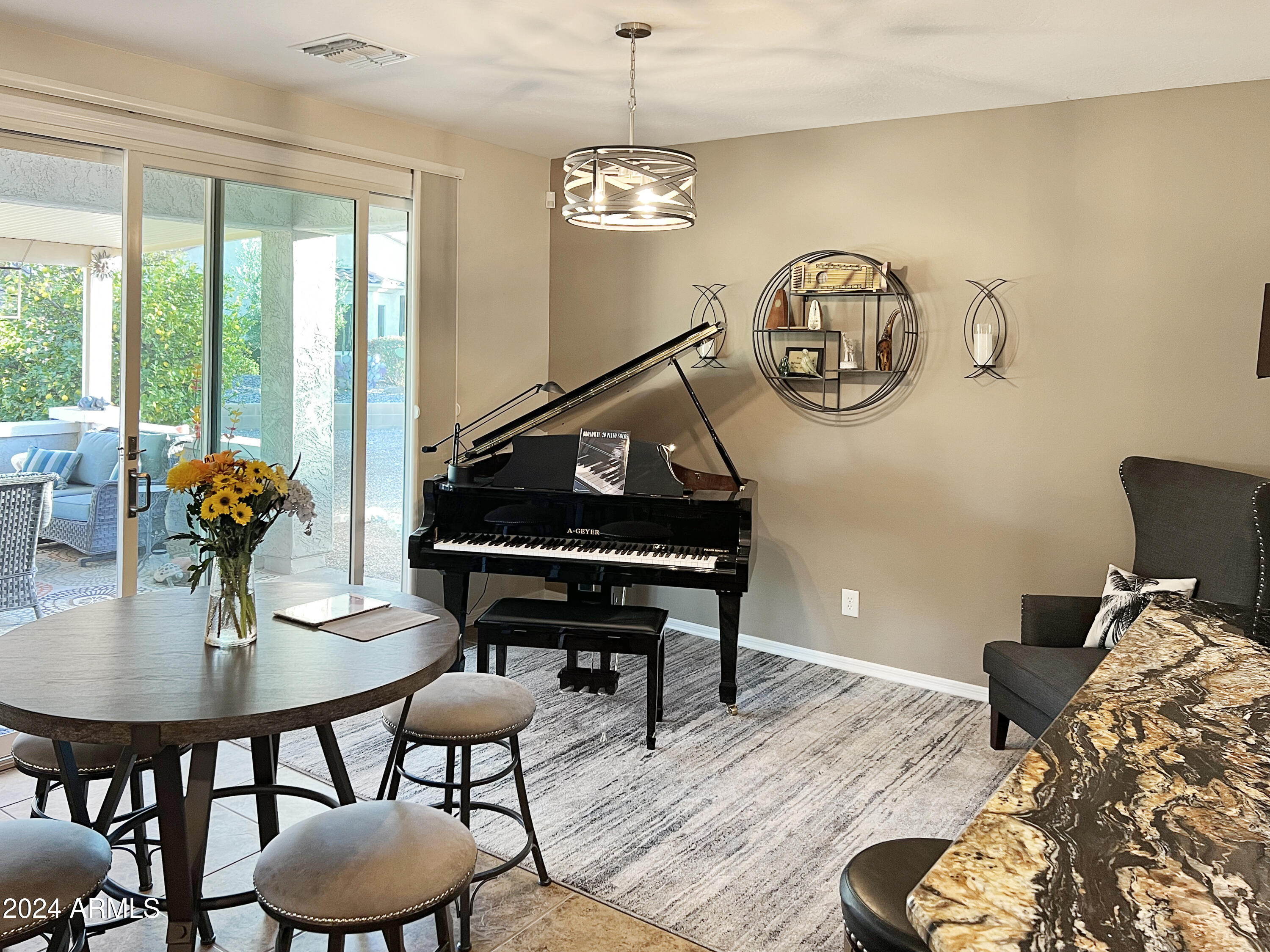 3575 N COLONIAL Court