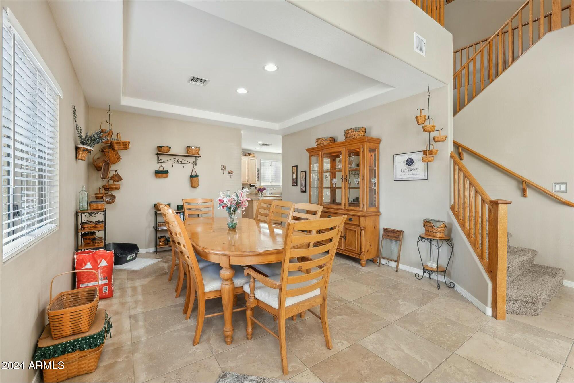 6818 W NANCY Lane
