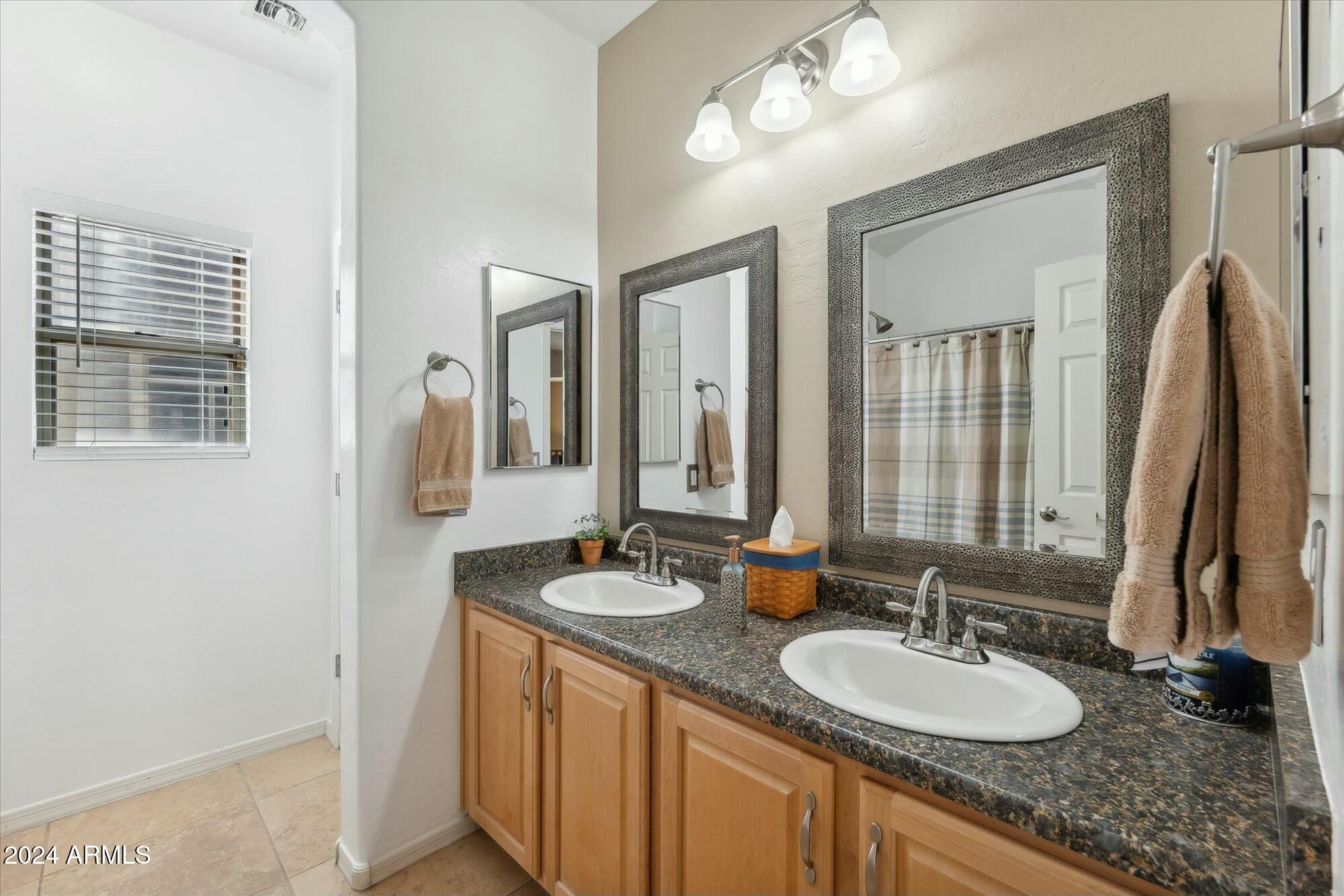 6818 W NANCY Lane