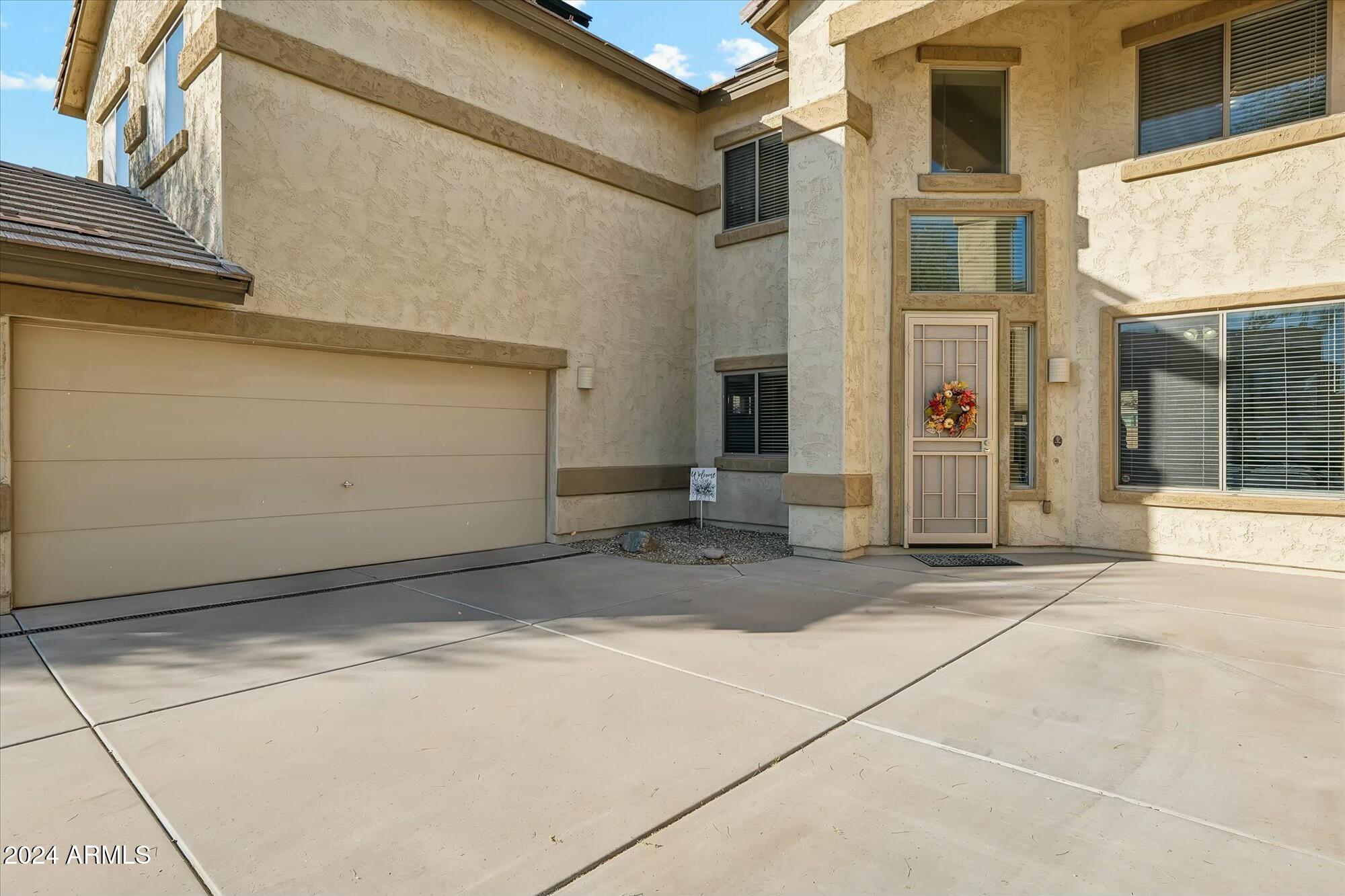 6818 W NANCY Lane