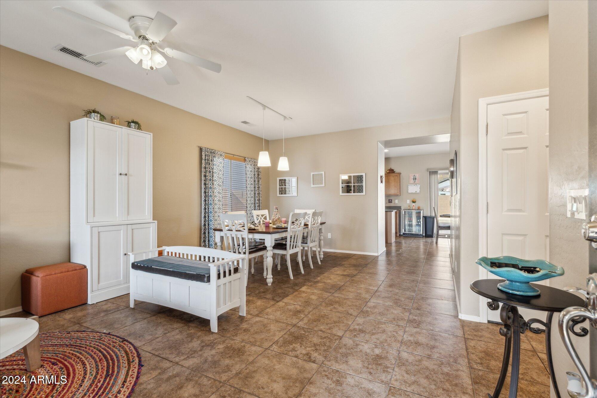 358 E GOLDMINE Court