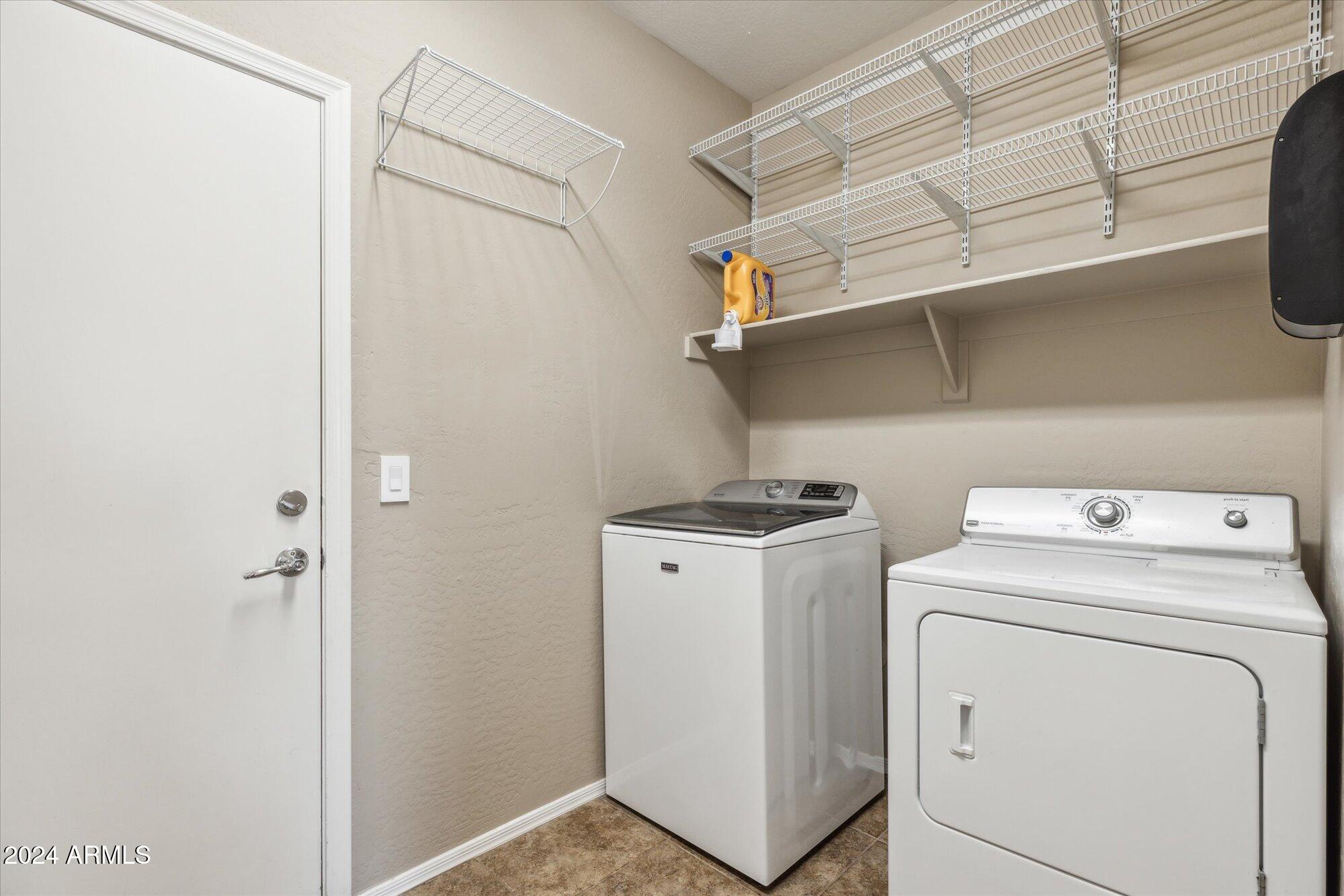 358 E GOLDMINE Court