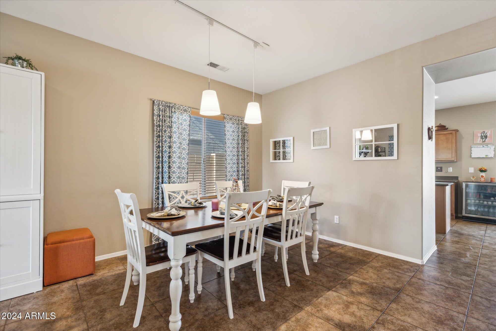 358 E GOLDMINE Court