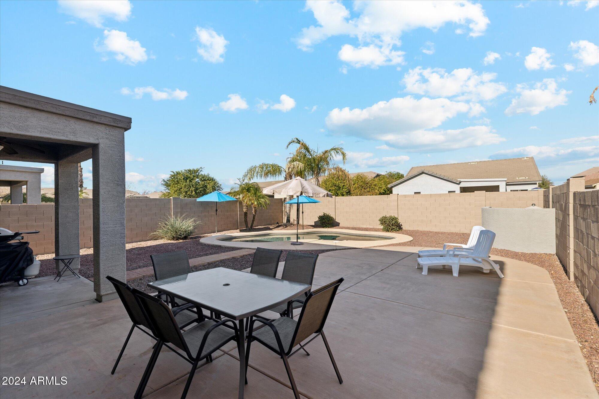 358 E GOLDMINE Court