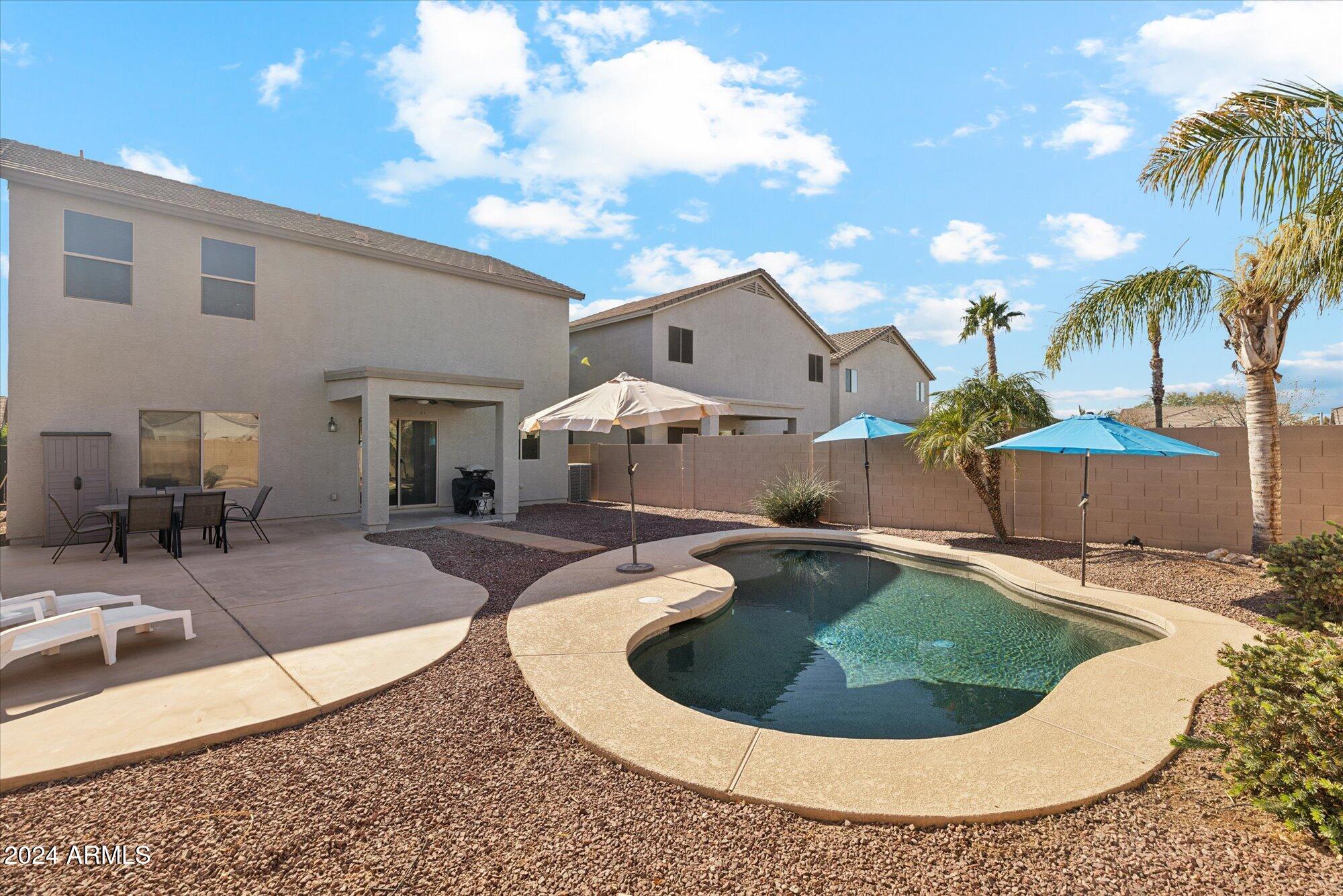 358 E GOLDMINE Court