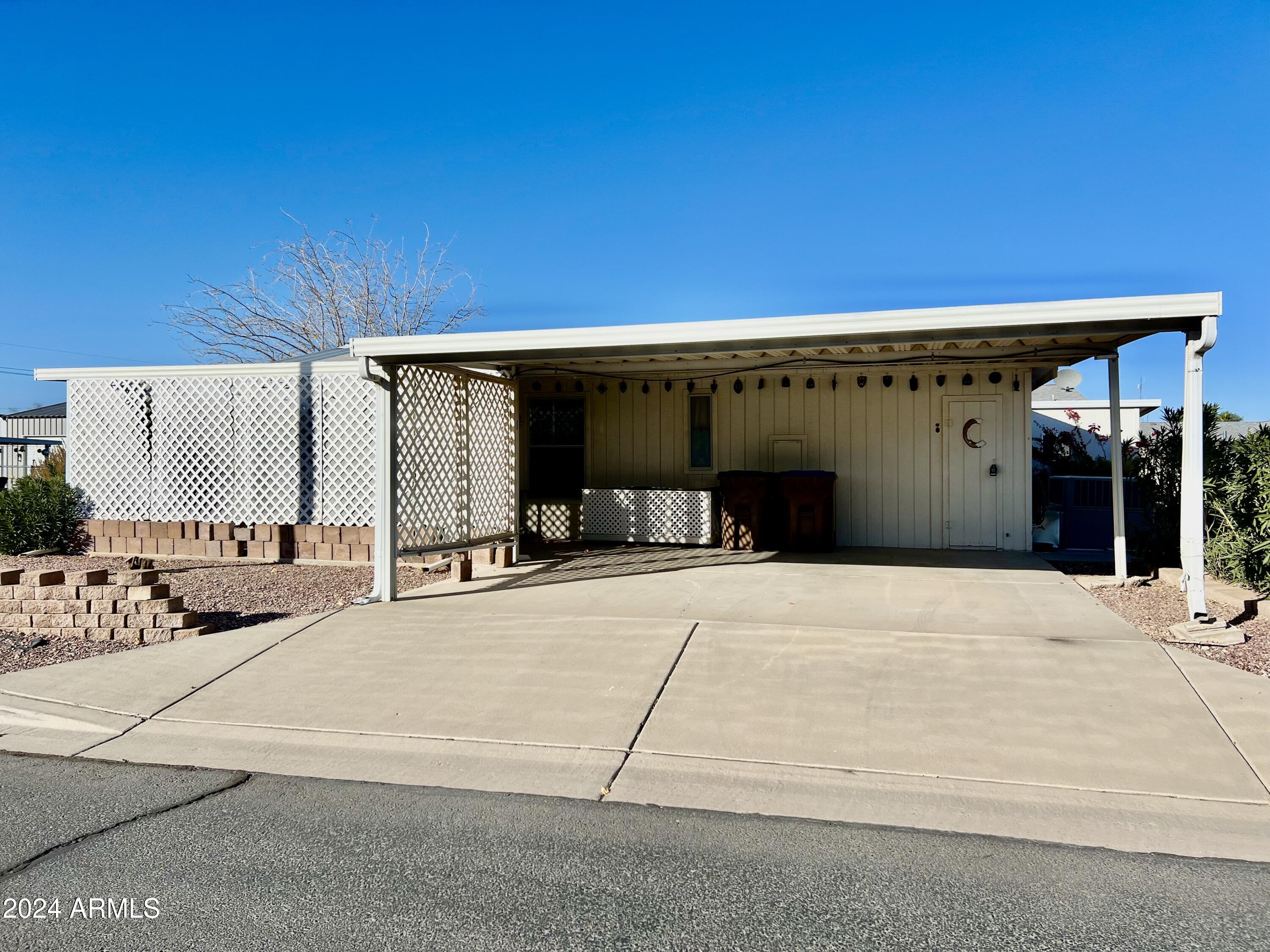 3601 N INDIANA Avenue