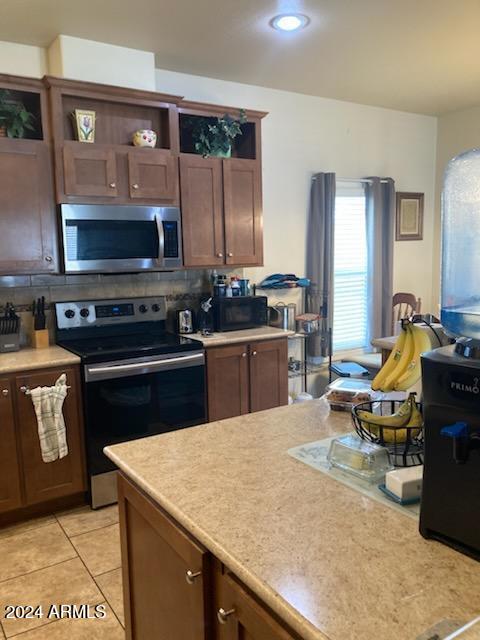 2000 S APACHE Road # 406