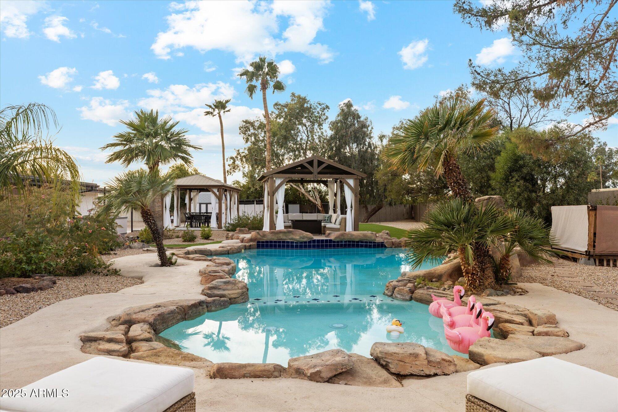 5960 E PERSHING Avenue