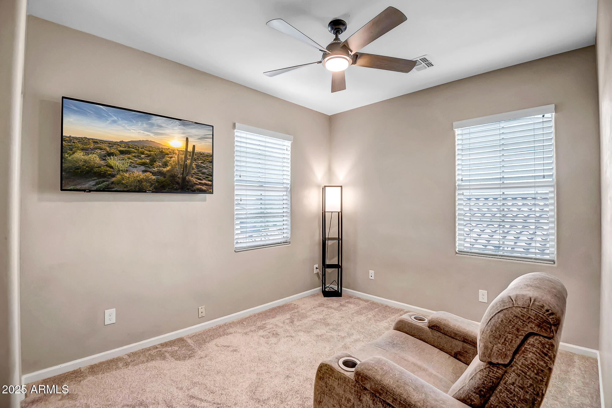 12243 W DESERT MOON Way