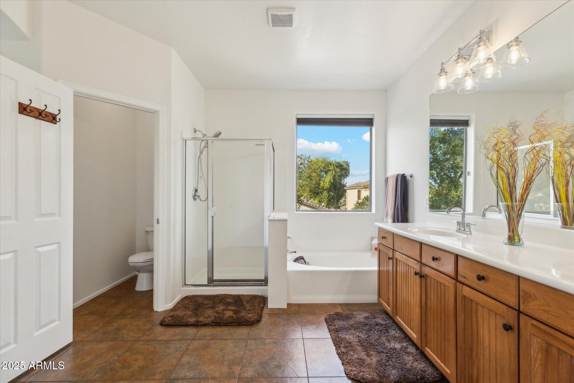 4684 S MAVERICK Avenue