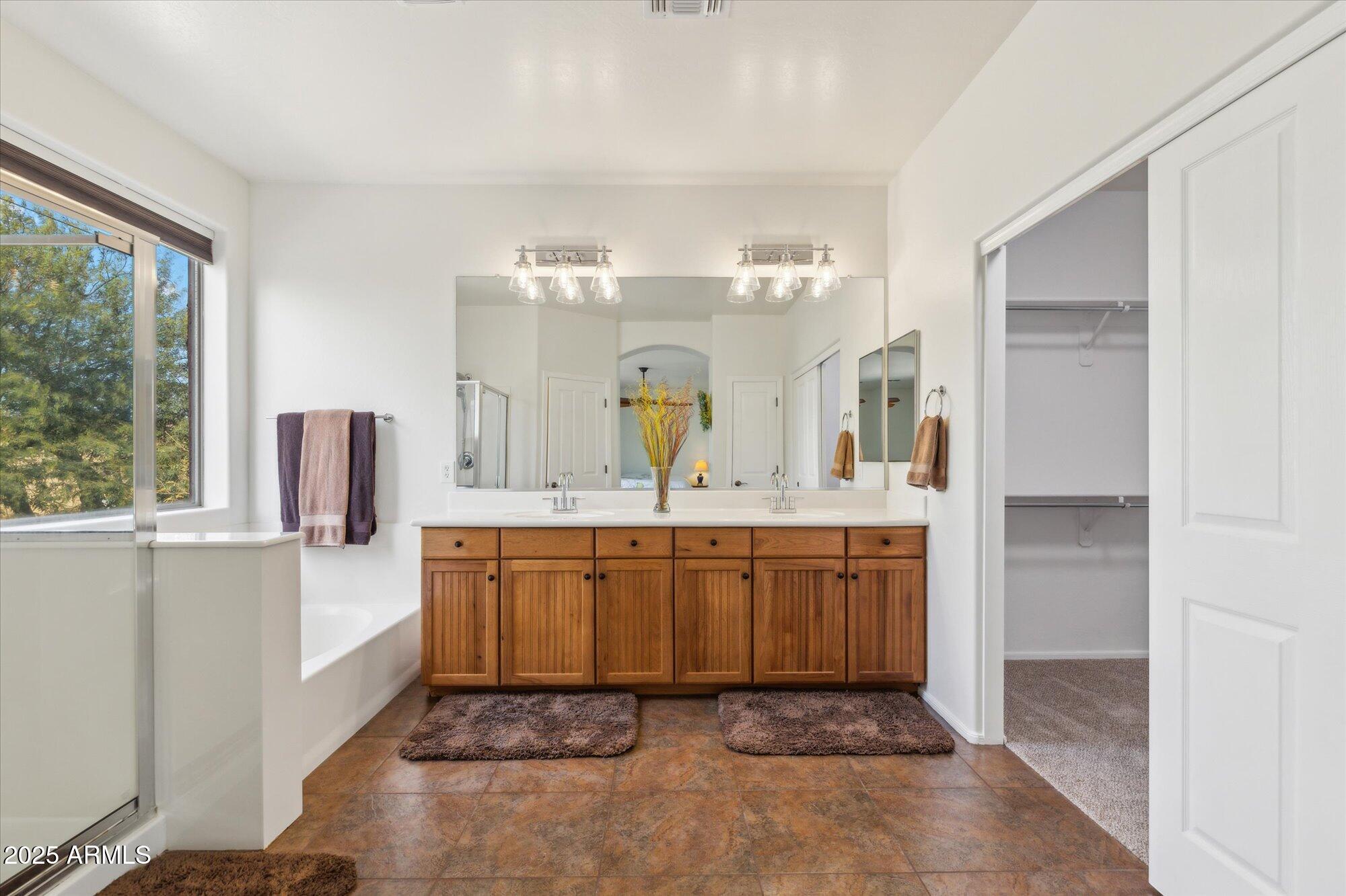 4684 S MAVERICK Avenue