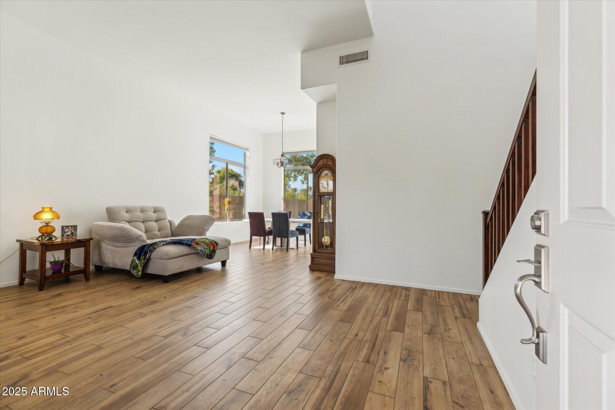 4684 S MAVERICK Avenue