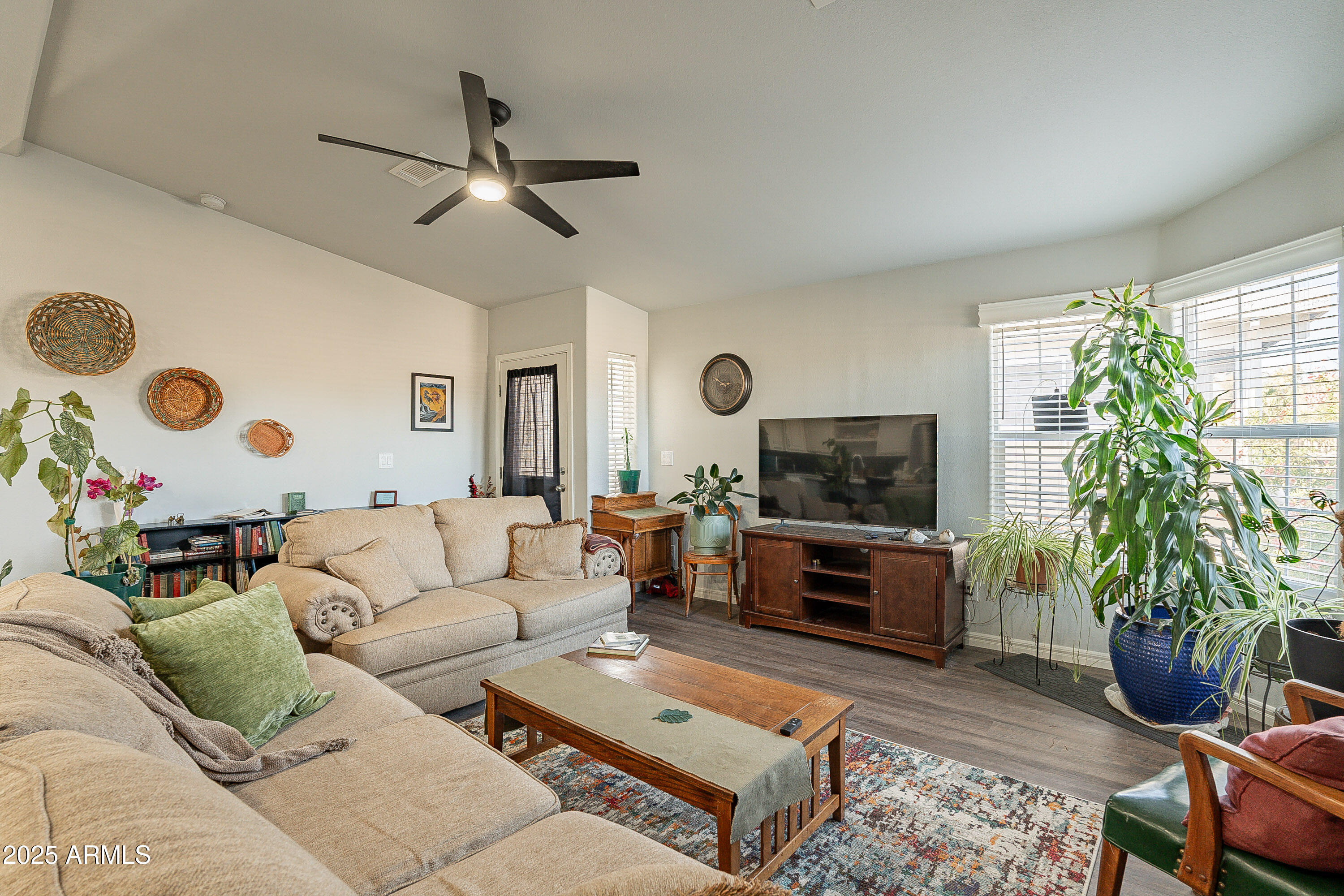 11201 N EL MIRAGE Road Unit: 1255