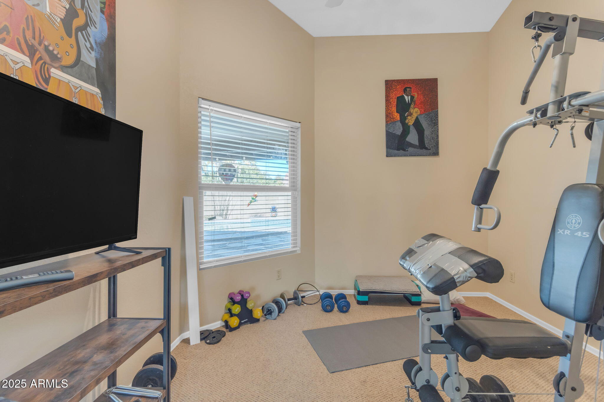 408 W STRAFORD Drive