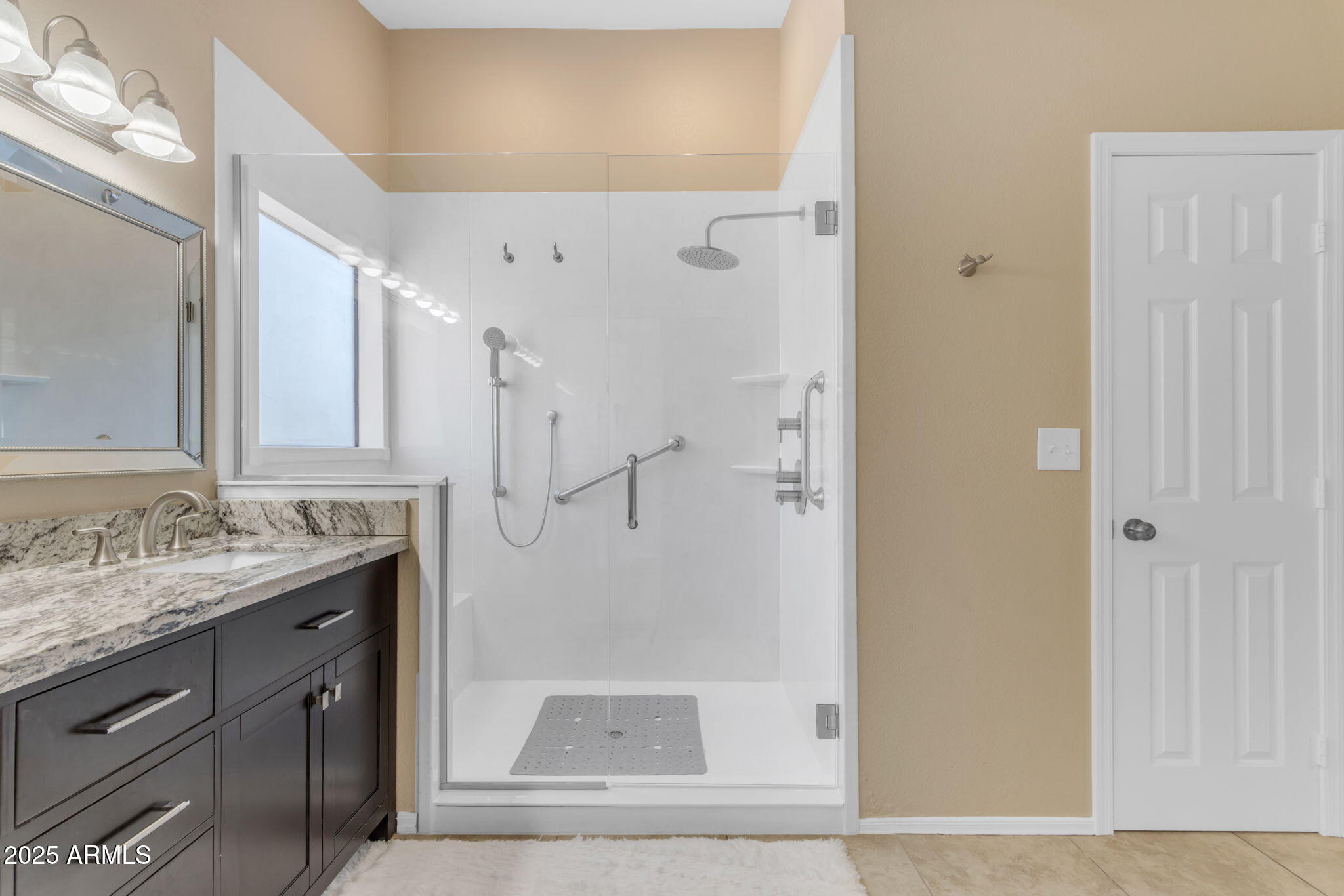 408 W STRAFORD Drive