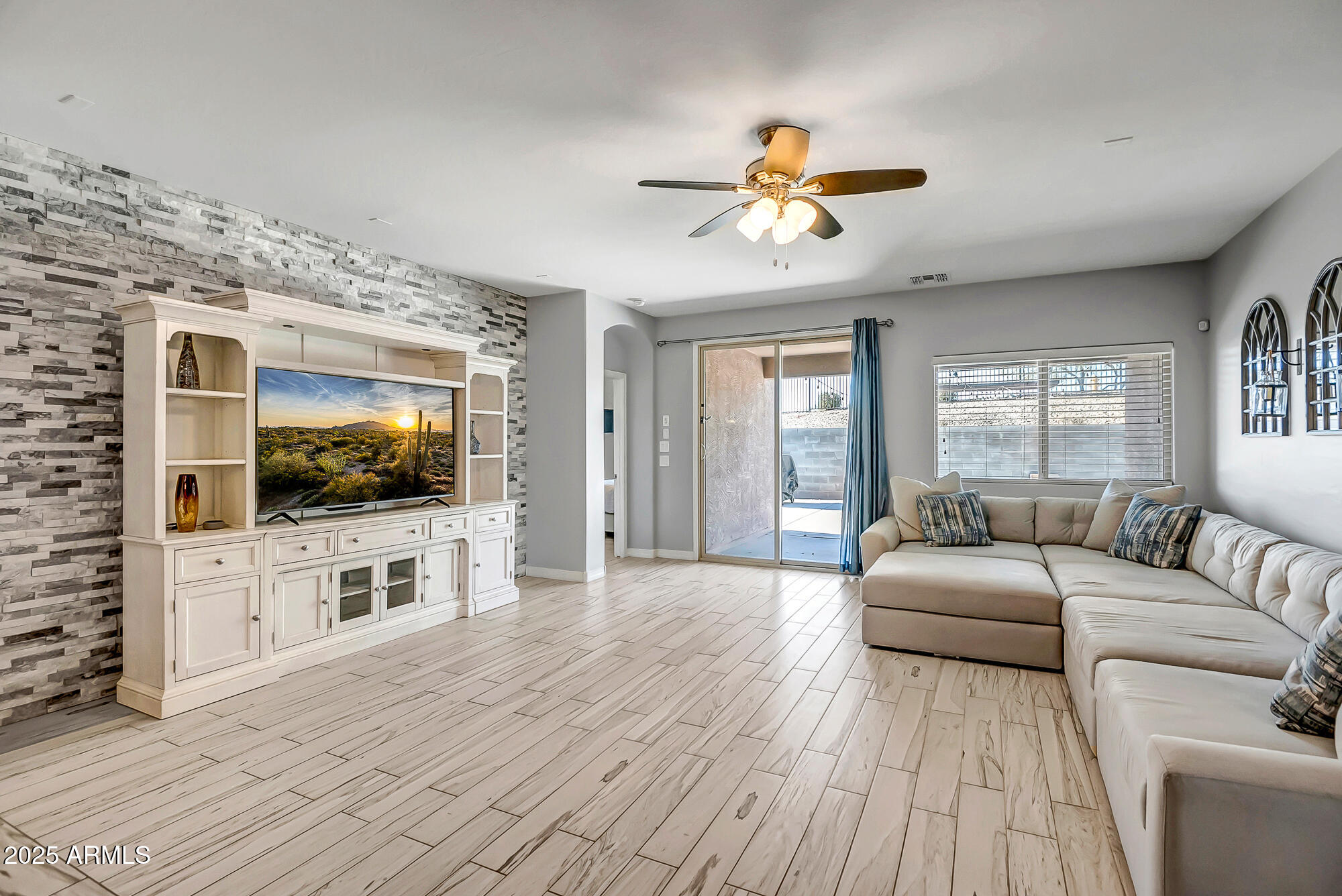 13257 W Avenida Del Rey Drive