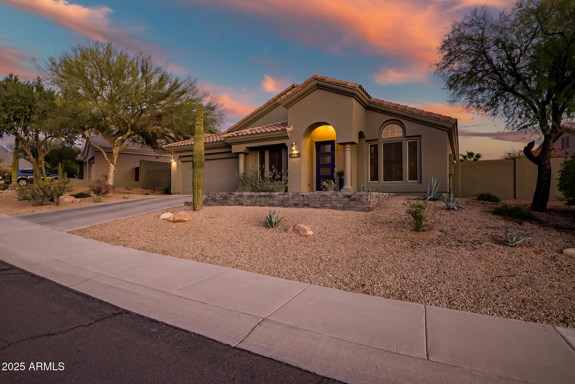10335 E ACACIA Drive