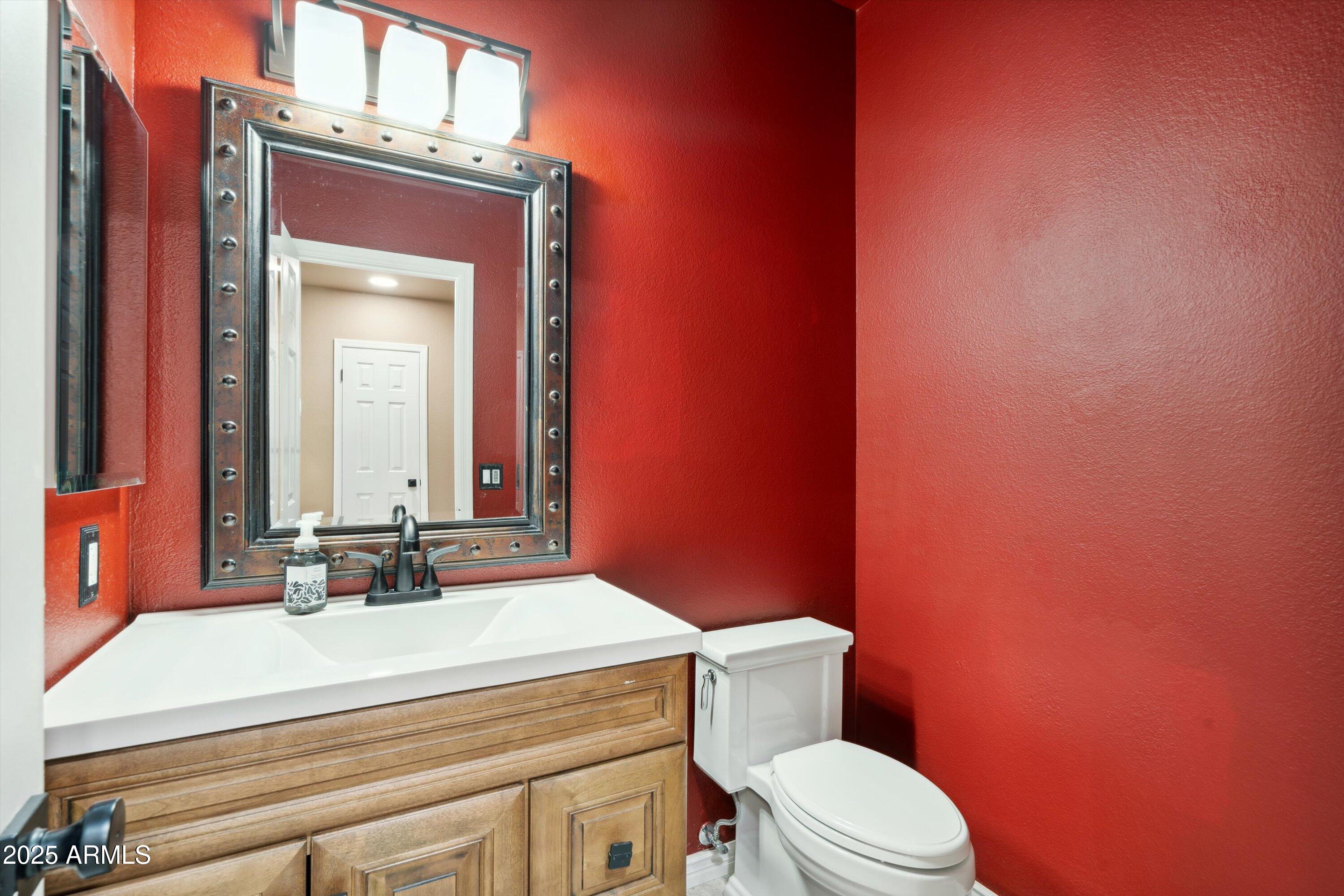 2161 E FLINTLOCK Way