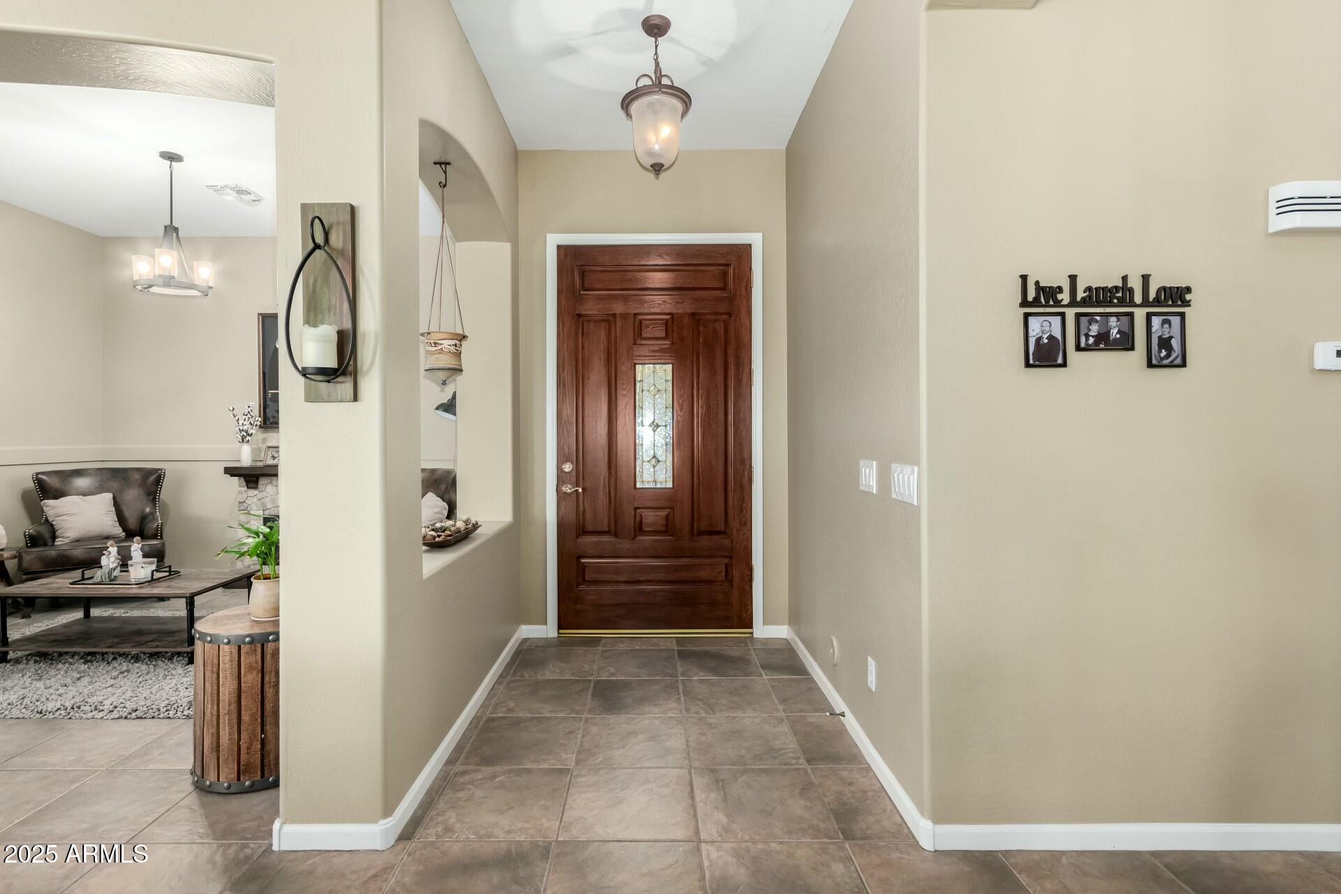 3559 E BRIDGEPORT Parkway