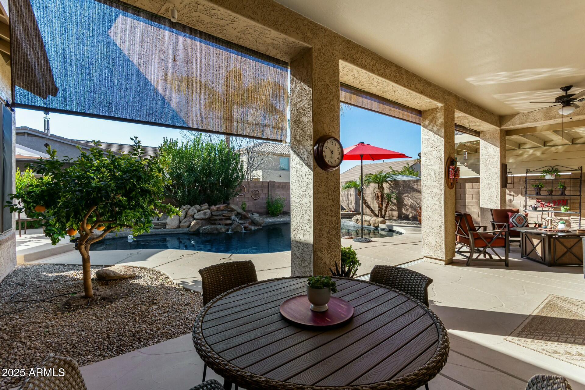 3559 E BRIDGEPORT Parkway