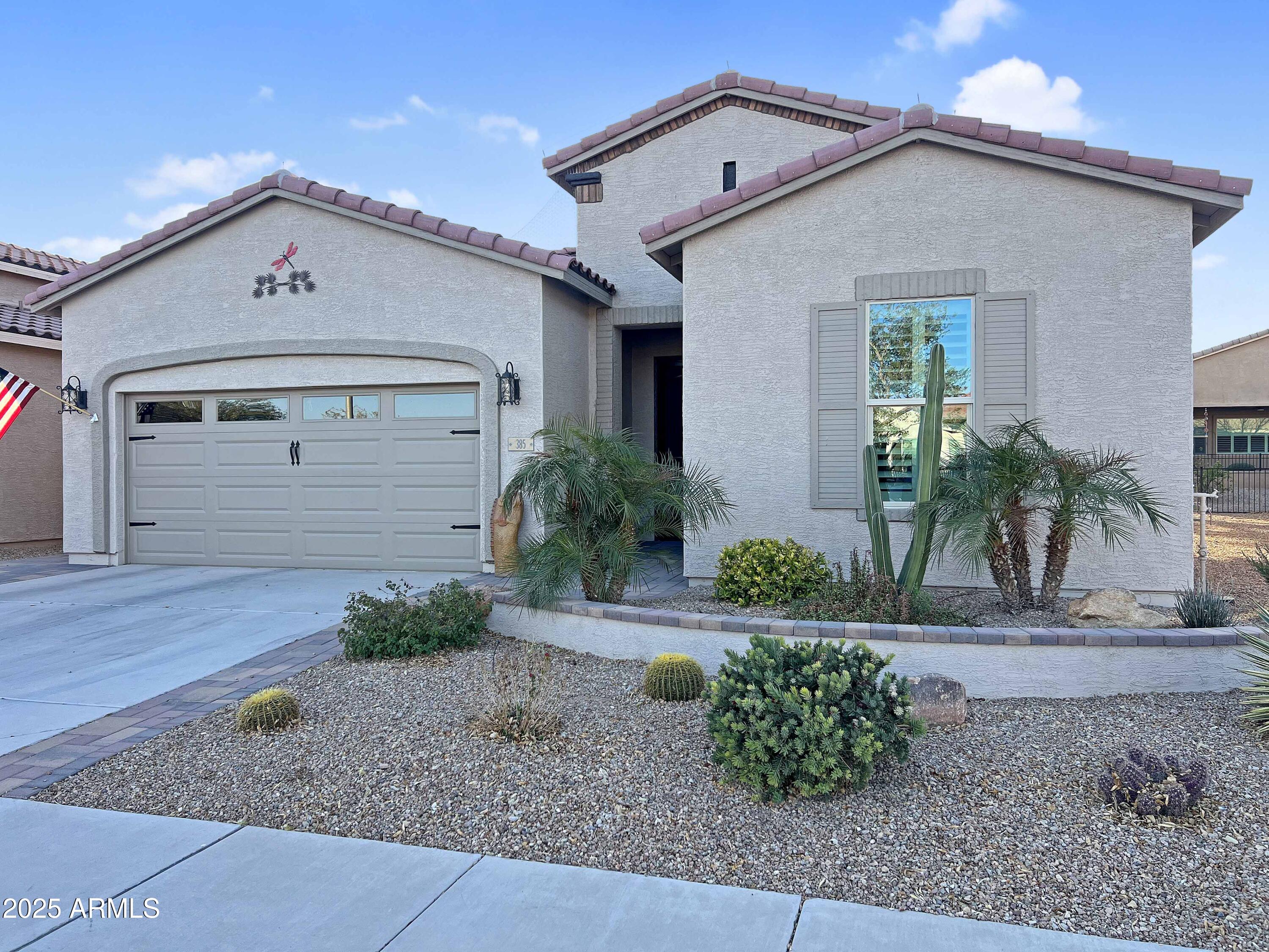 385 N MATACLOR Court