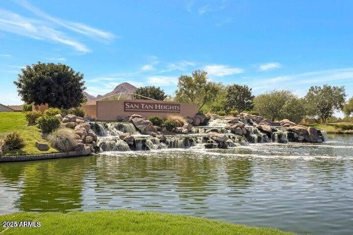 32795 N HIDDEN CANYON Drive