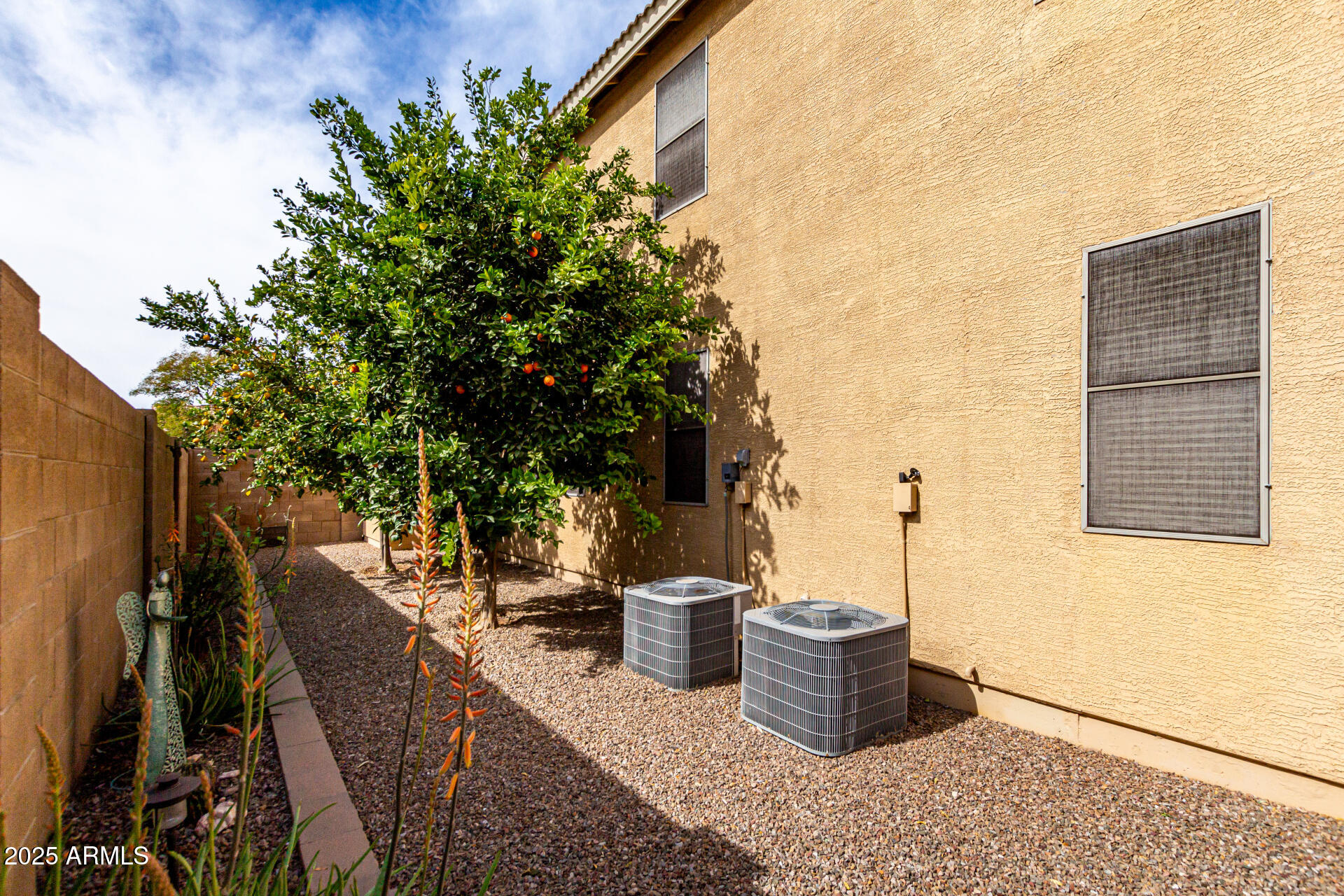 32795 N HIDDEN CANYON Drive
