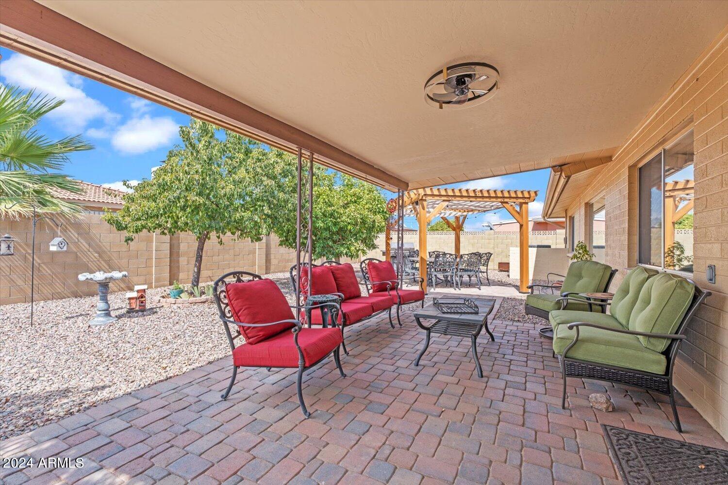 4510 E EMELITA Avenue