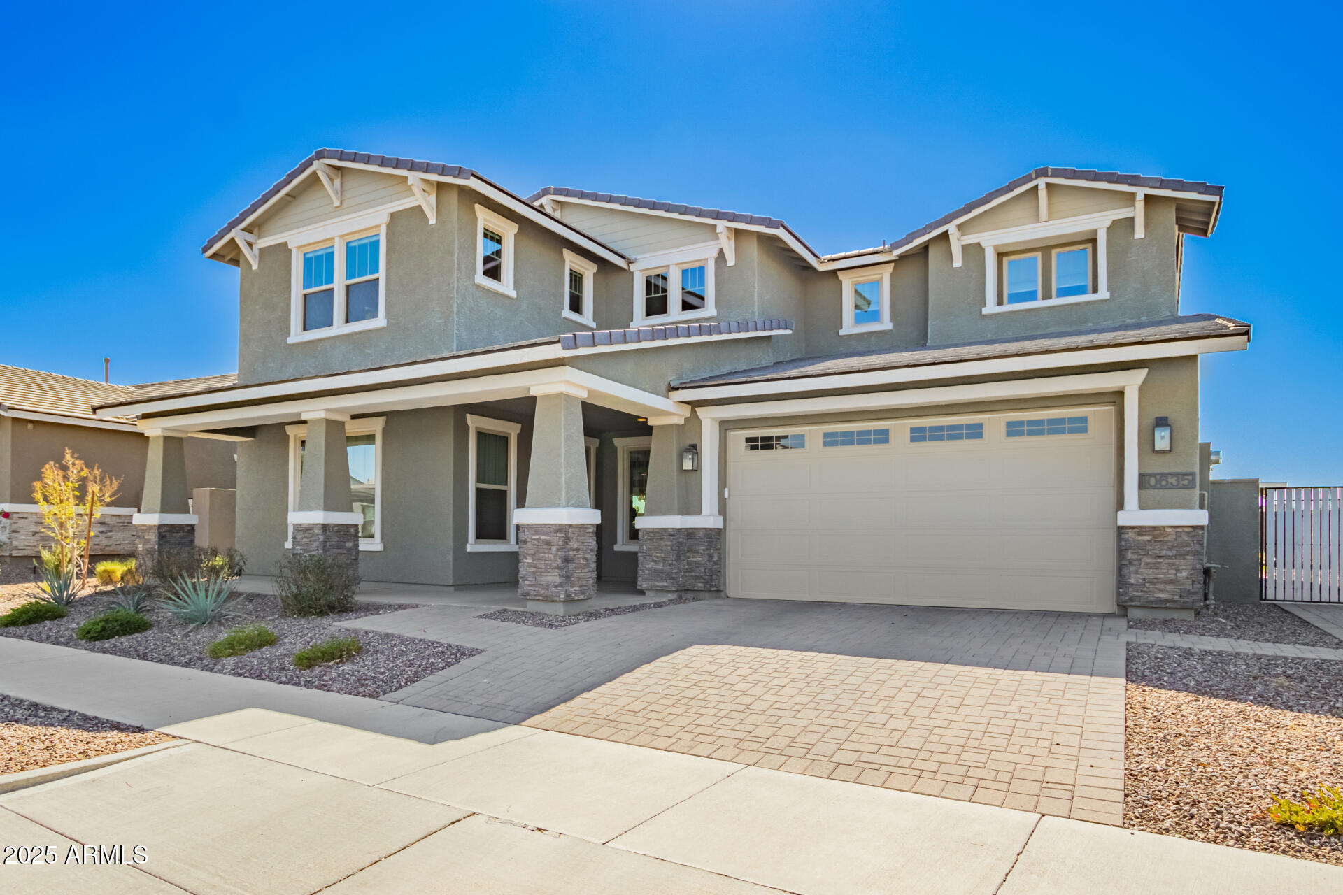 10635 E TESLA Avenue