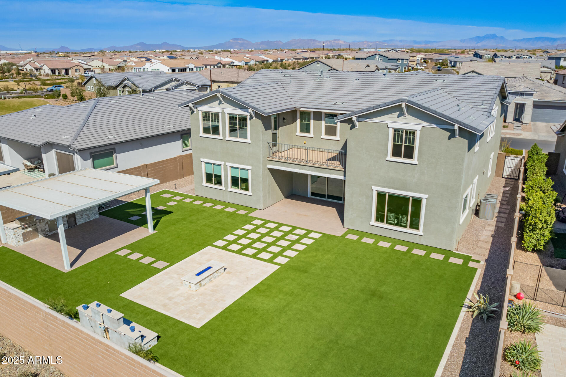 10635 E TESLA Avenue