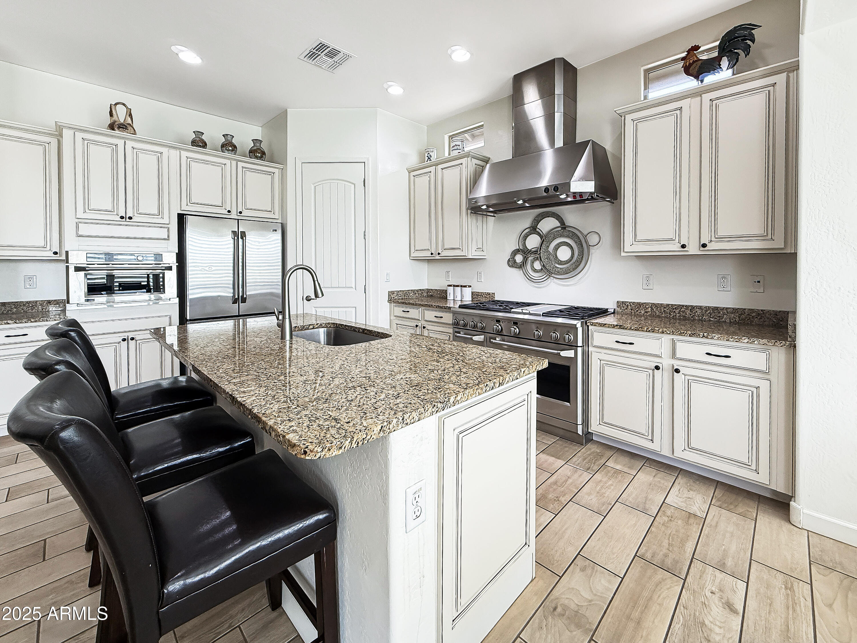 6039 E SIENNA BOUQUET Place