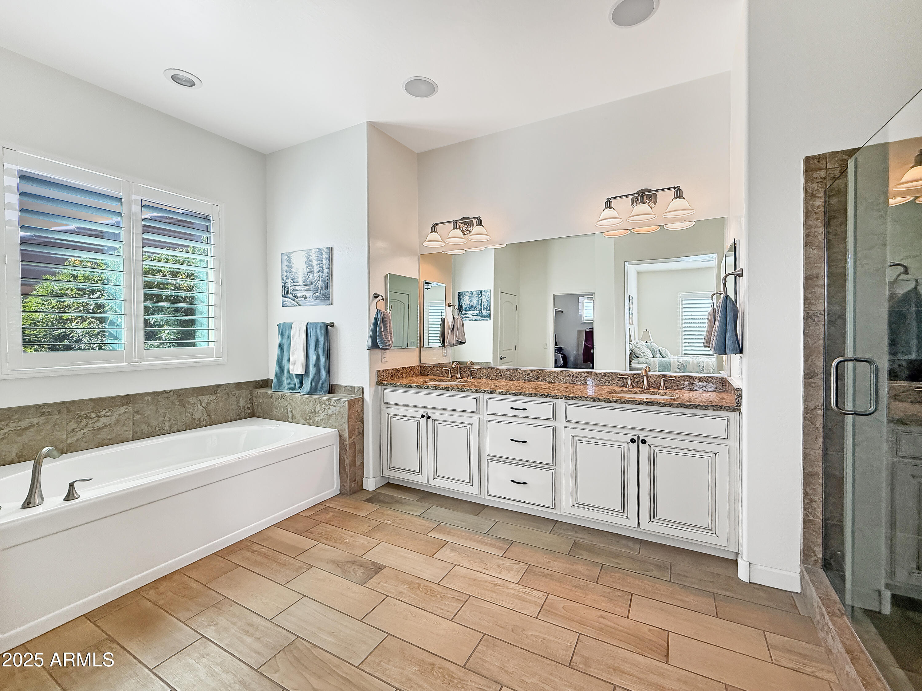 6039 E SIENNA BOUQUET Place