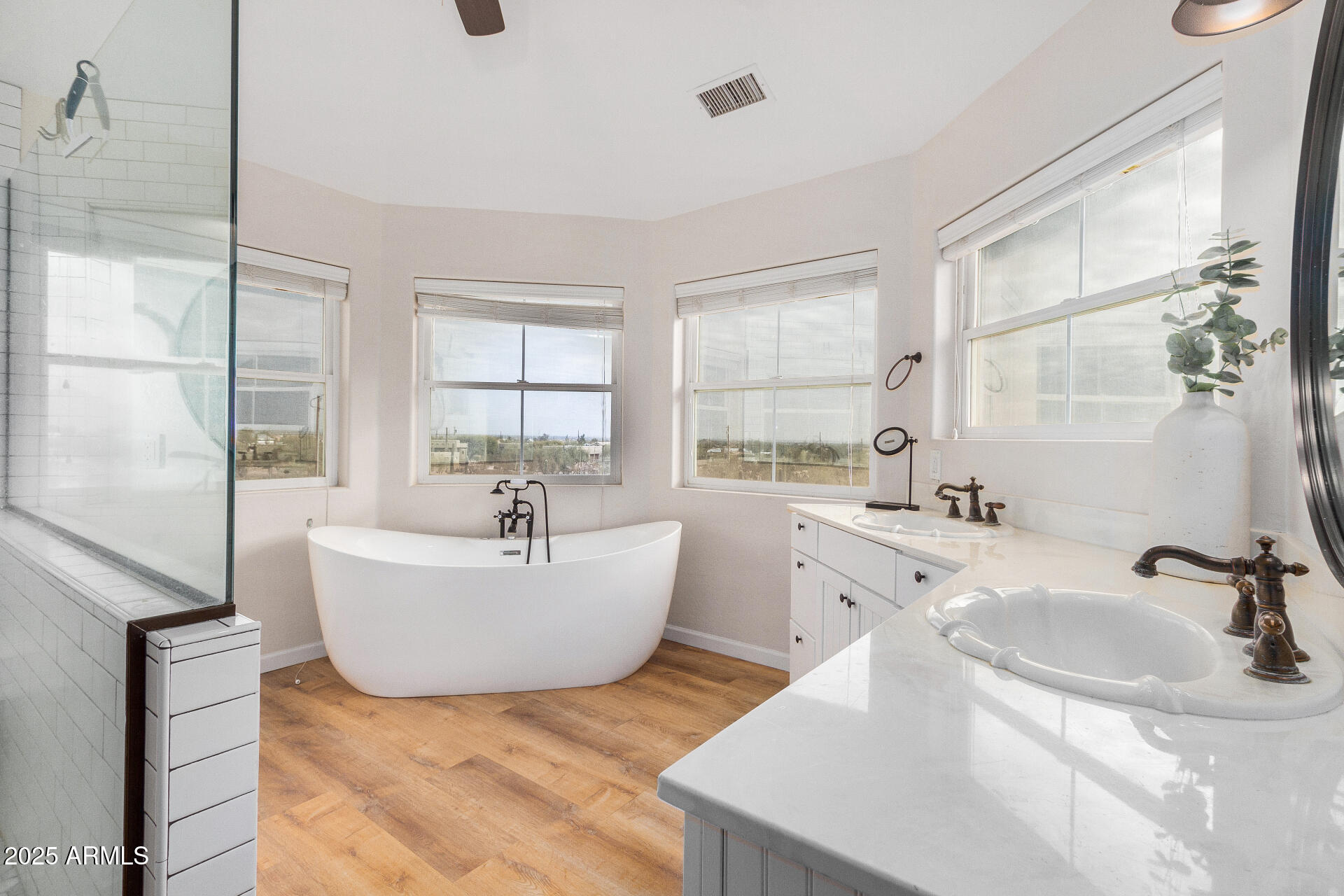 10036 E JENSEN Street