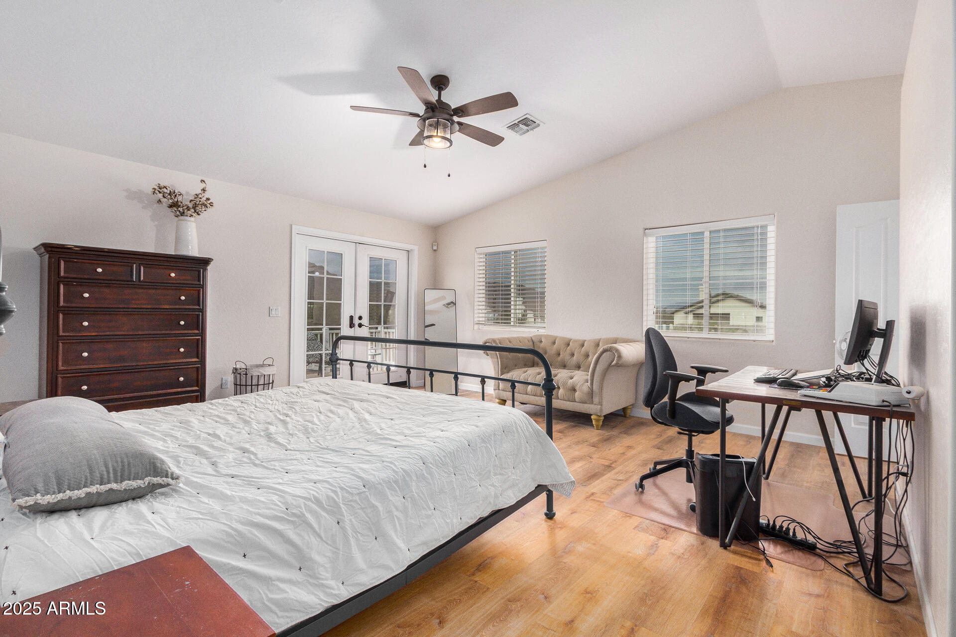 10036 E JENSEN Street