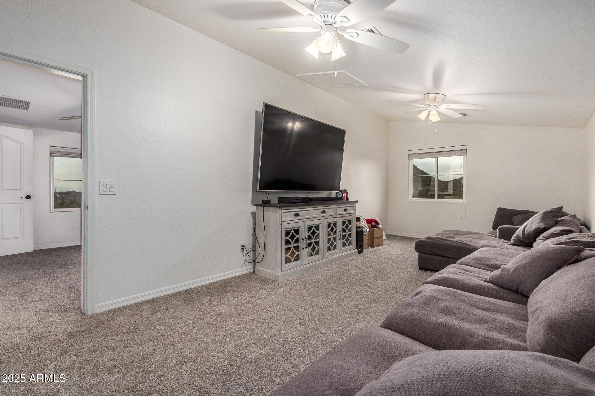 10036 E JENSEN Street