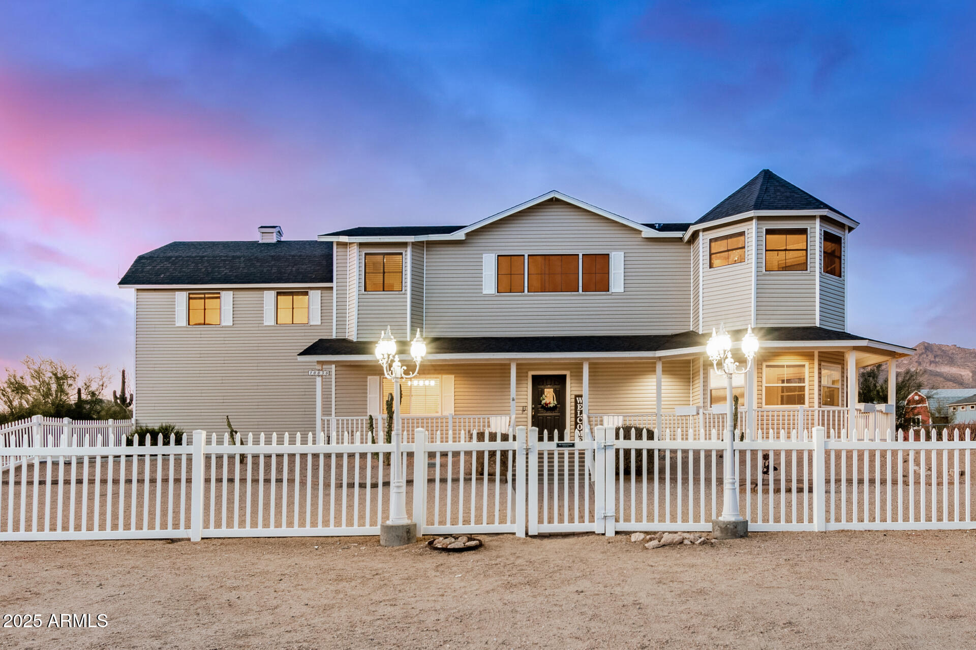 10036 E JENSEN Street