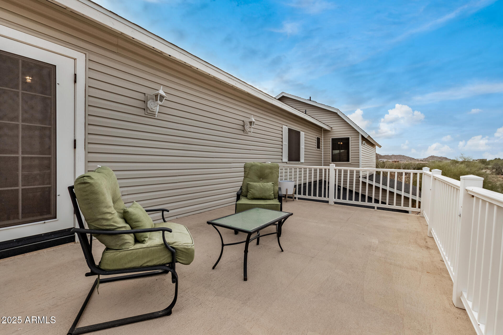 10036 E JENSEN Street