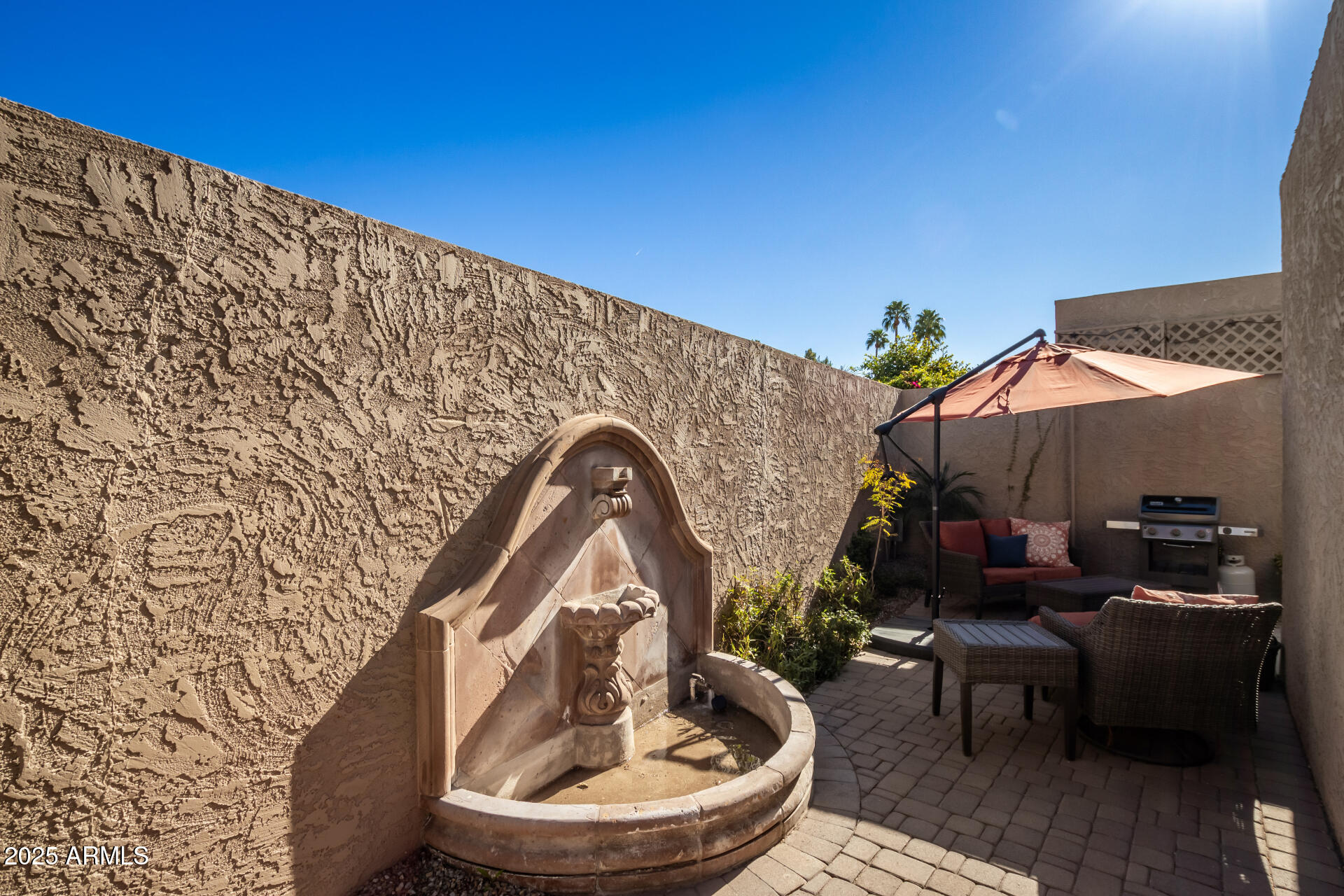 8082 E VIA DEL VENCINO --