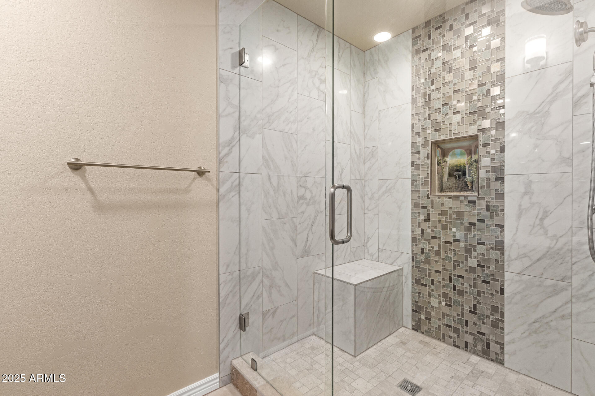 8082 E VIA DEL VENCINO --