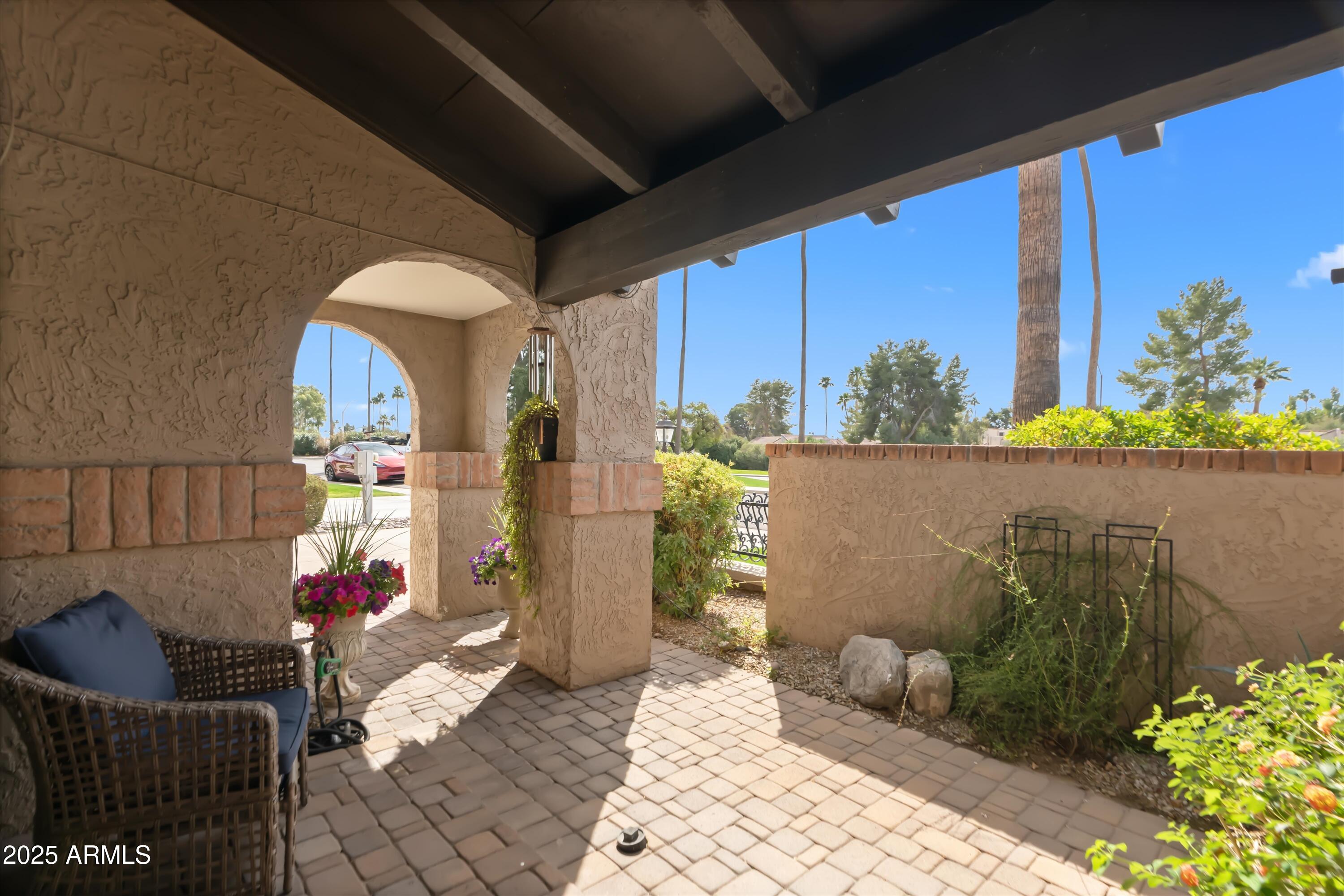 8082 E VIA DEL VENCINO --