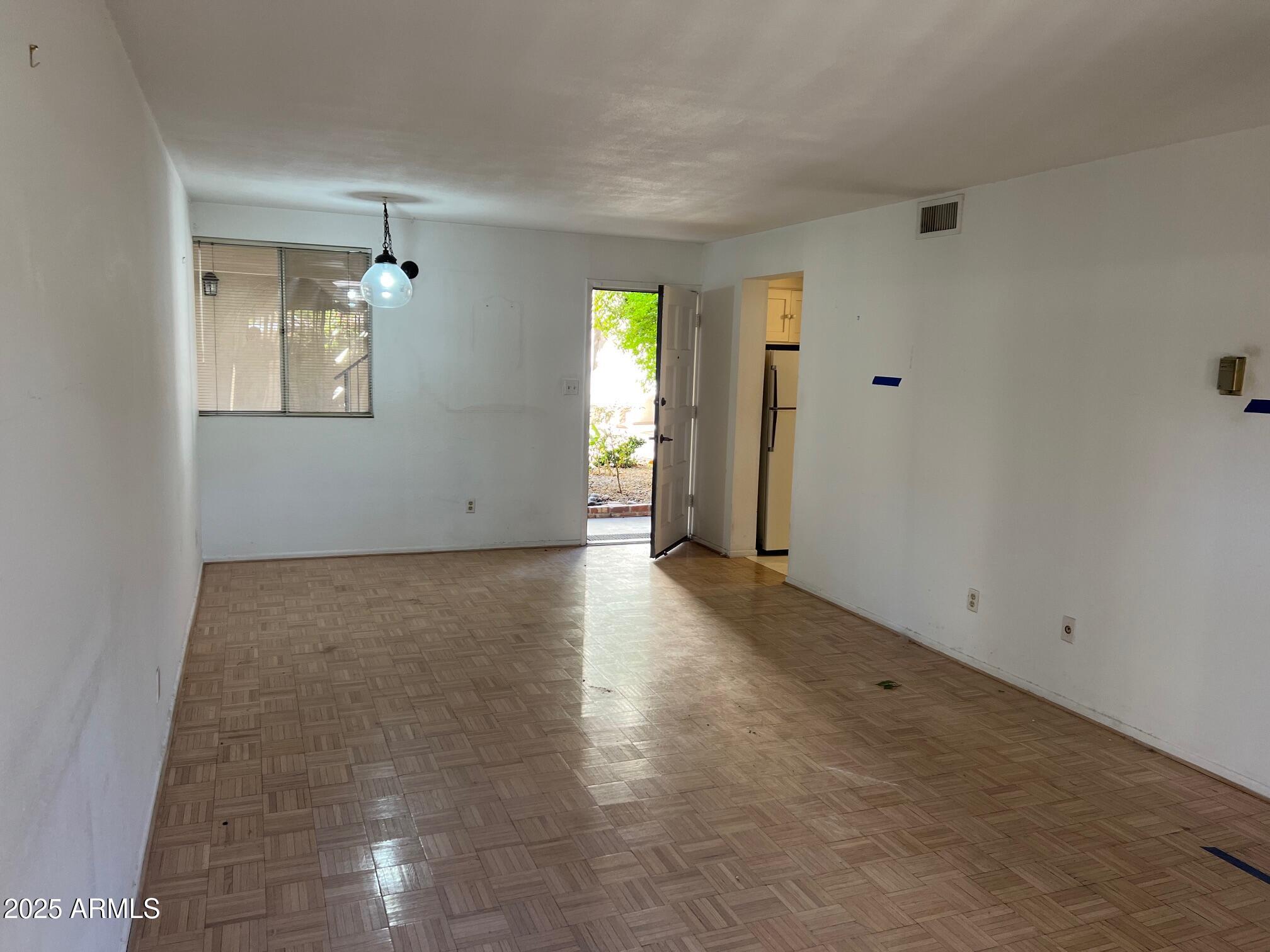 4727 E LAFAYETTE Boulevard # 117
