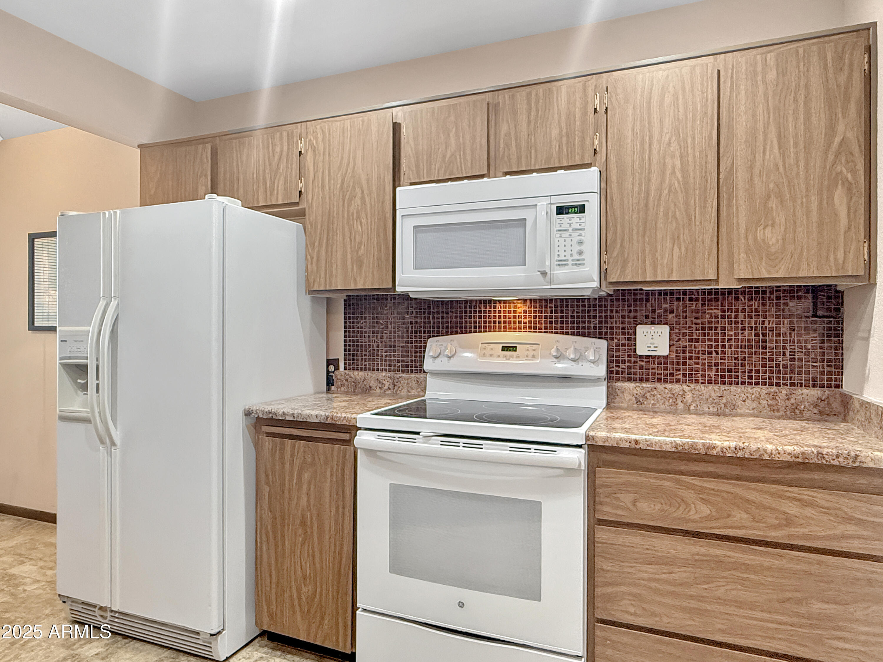 10906 W THUNDERBIRD Boulevard