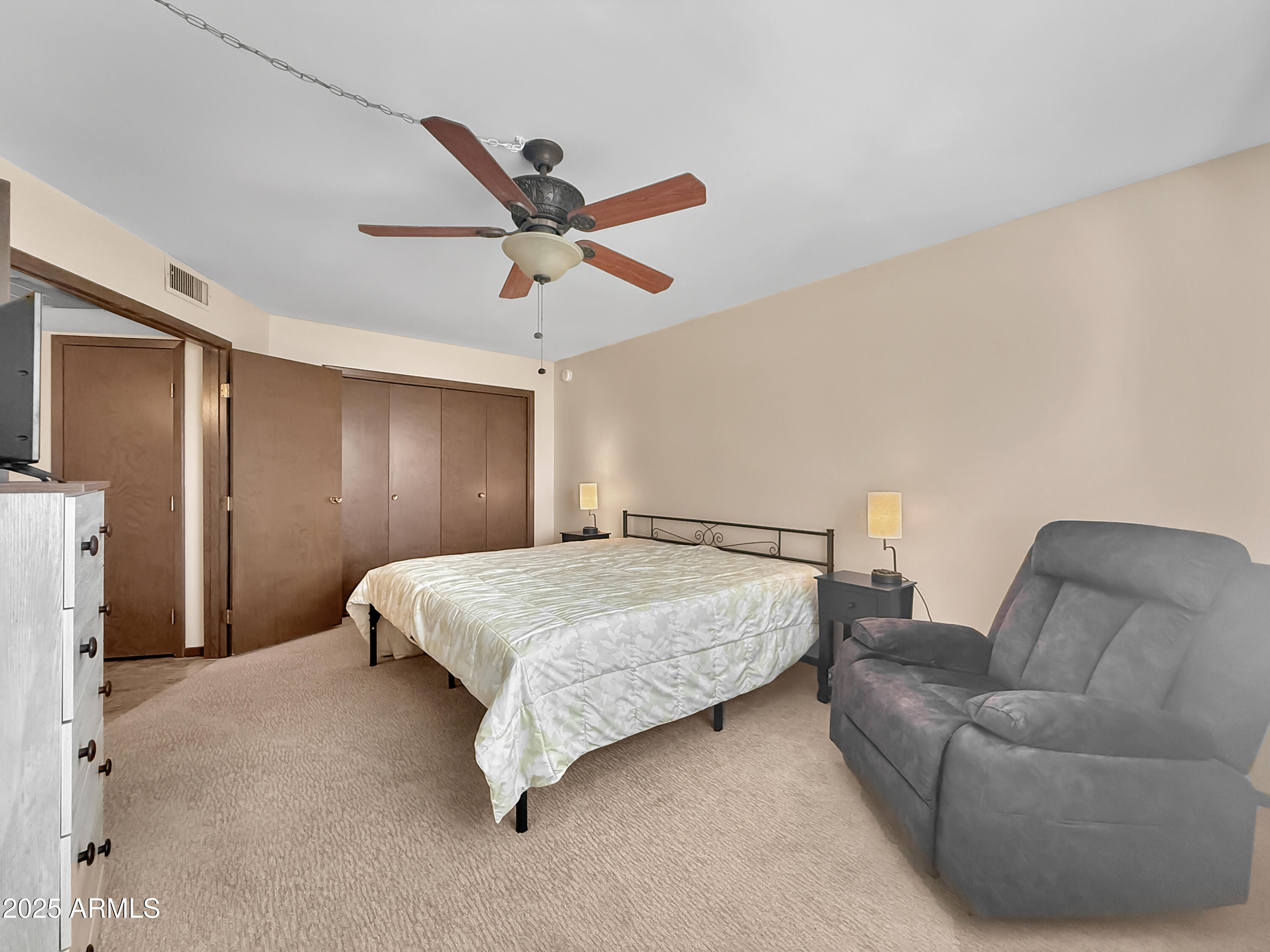 10906 W THUNDERBIRD Boulevard